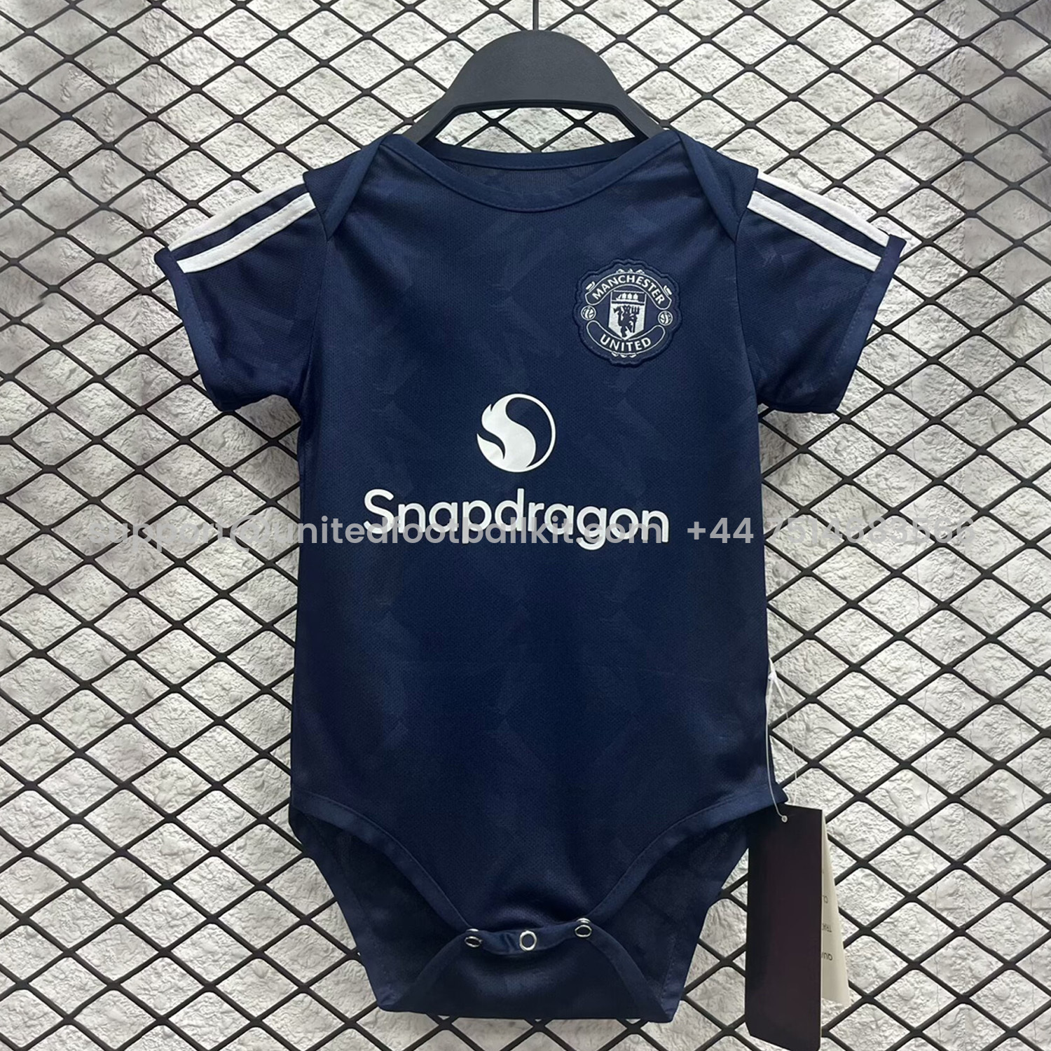 Unitedfootballkit.com | Manchester United 24-25 Away Baby Crawling Suit -Customize Name, Number and Patch | Worldwide Shipping