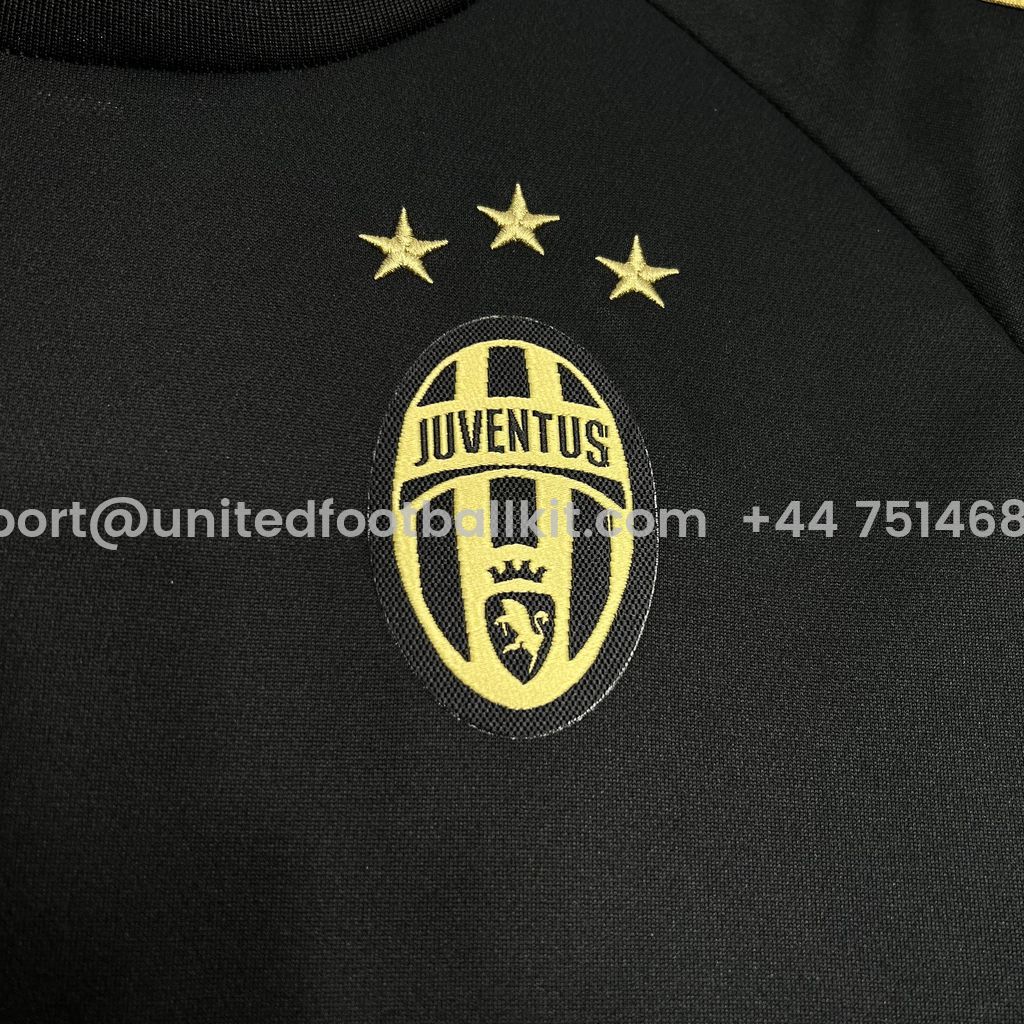 Unitedfootballkit.com | Retro Juventus 2015-16 Thrid Jersey -Customize Name, Number and Patch | Worldwide Shipping