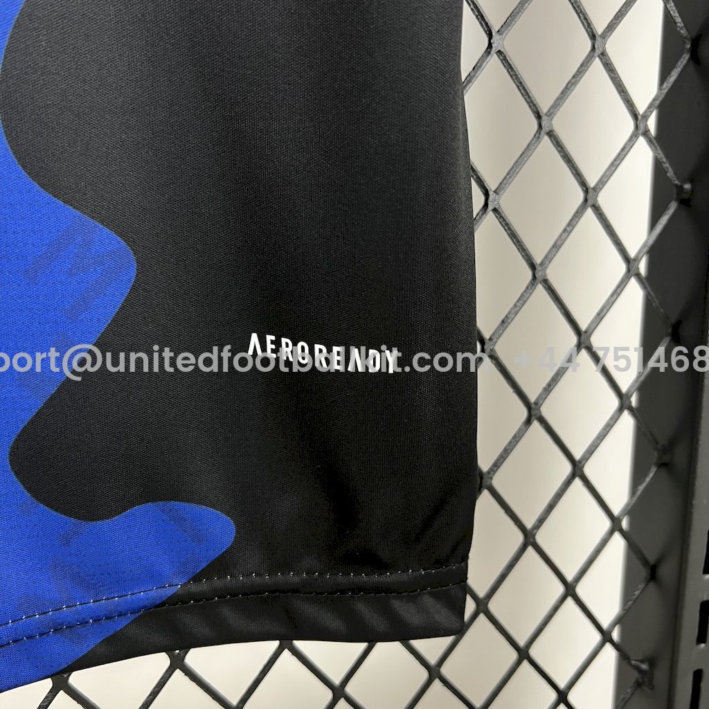 Unitedfootballkit.com | Manchester United 24-25 Pre-Match Traning Jersey - Fans Version -Customize Name, Number and Patch | Worldwide Shipping