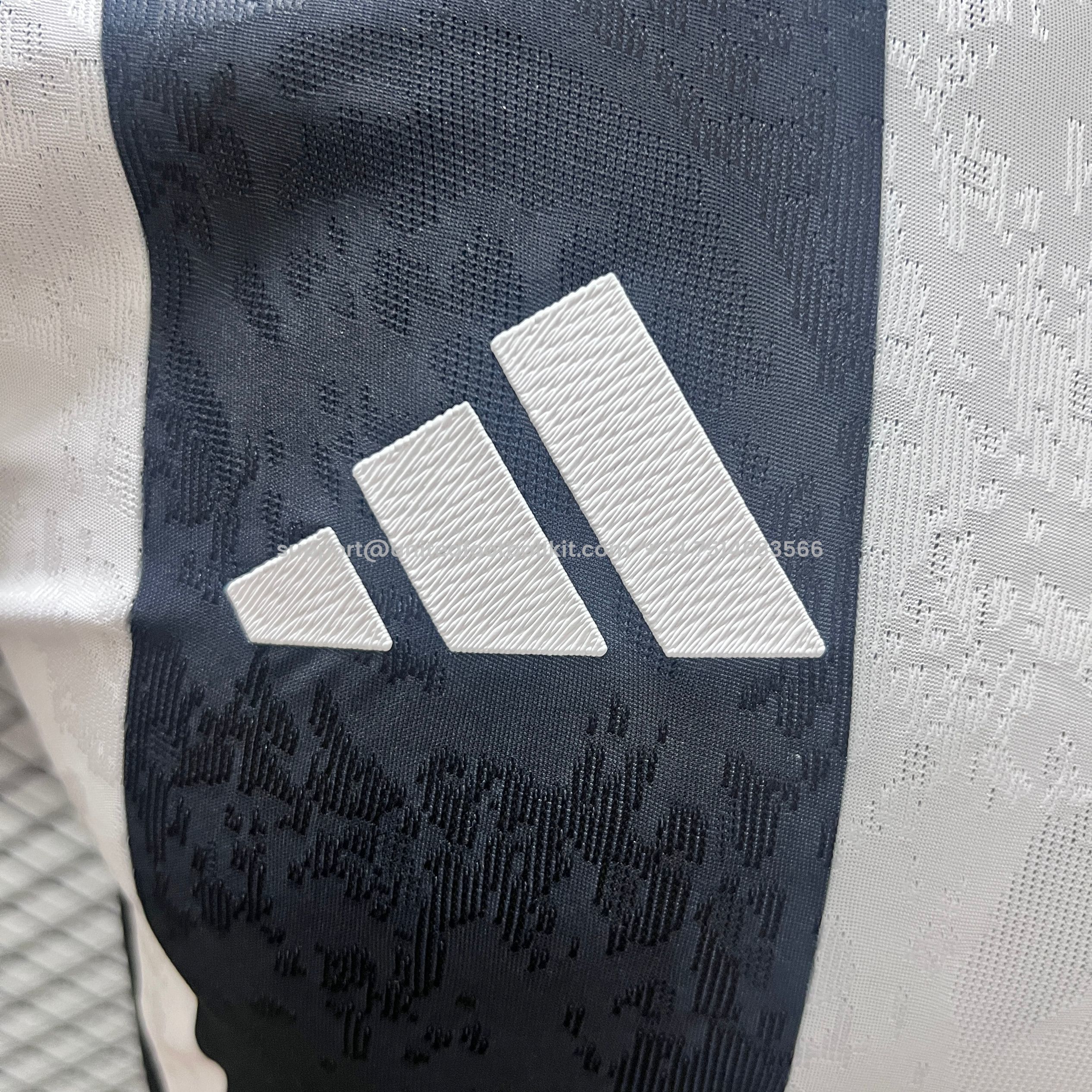 Unitedfootballkit.com | Juventus 24-25 Home Stadium Jersey - Player Version -Customize Name, Number and Patch | Worldwide Shipping