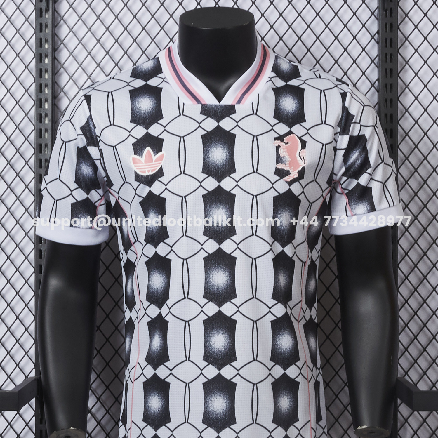 Unitedfootballkit.com | Juventus 25-26 Retro-Style Hexagonal Pattern Jersey - Player Edition -Customize Name, Number and Patch | Worldwide Shipping