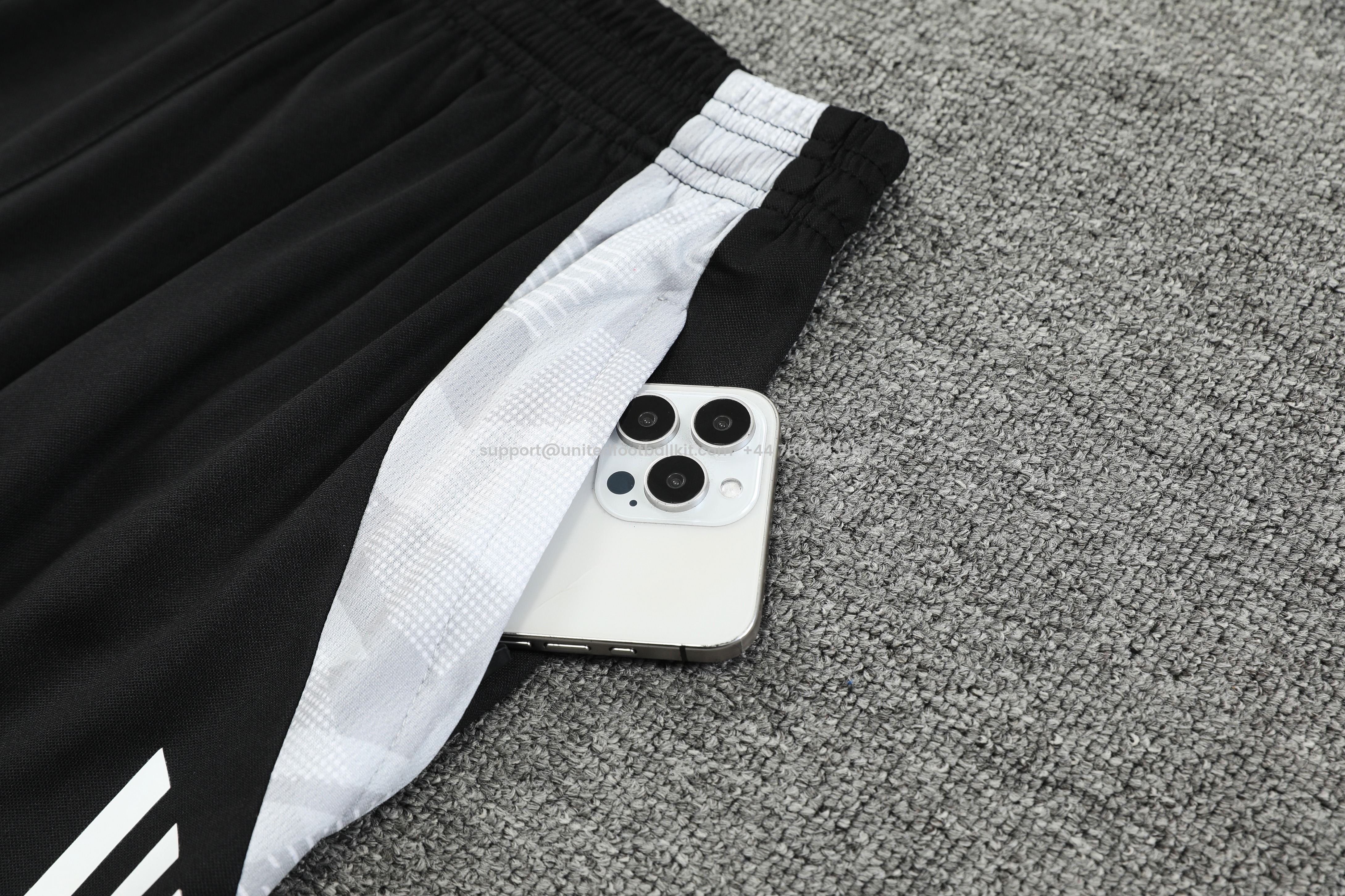 Unitedfootballkit.com | Manchester United 24-25 Short-Sleeve Training Set - Red Top and Black Shorts -Customize Name, Number and Patch | Worldwide Shipping