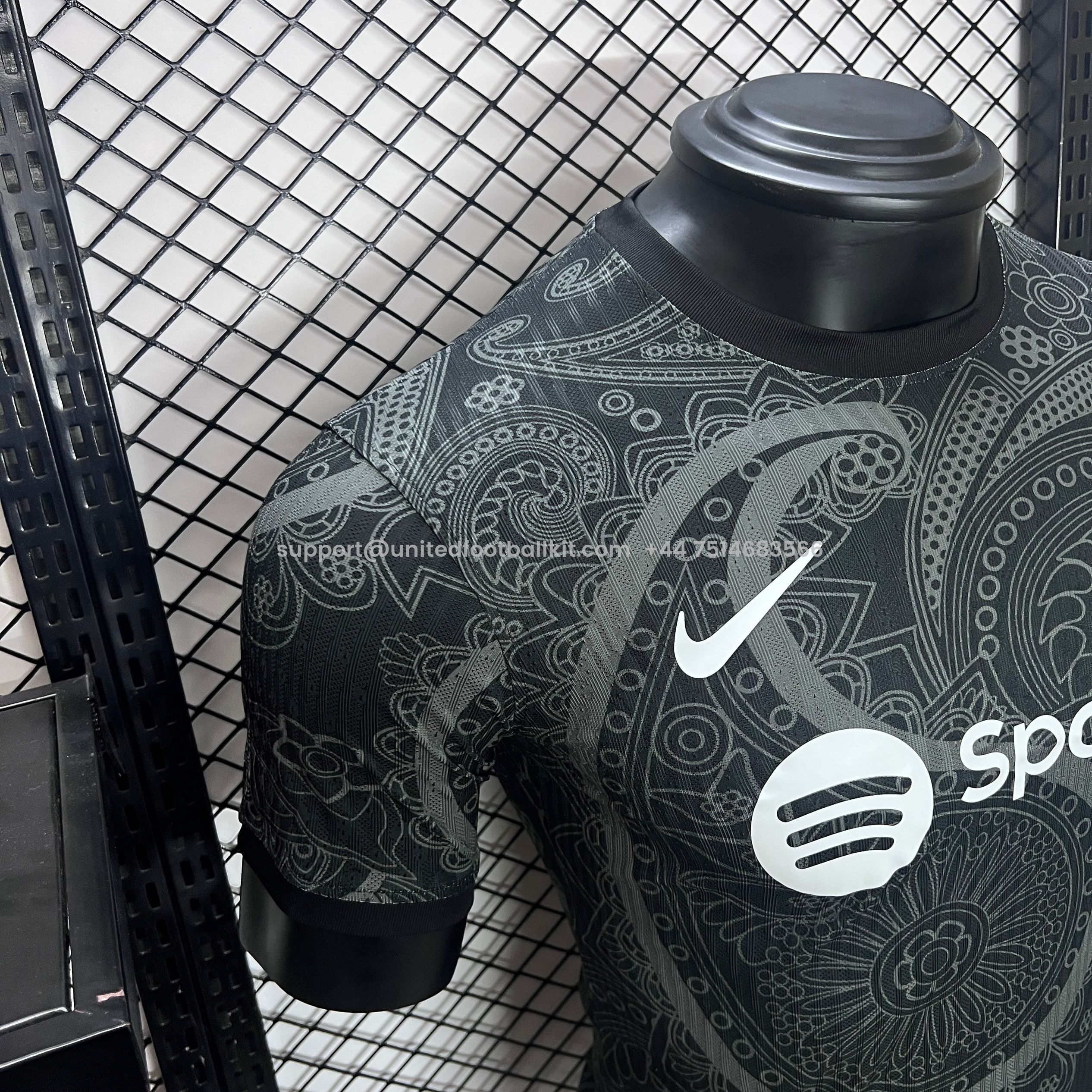 Unitedfootballkit.com | Barcelona 24-25 Black Speical Jersey - Player Version -Customize Name, Number and Patch | Worldwide Shipping