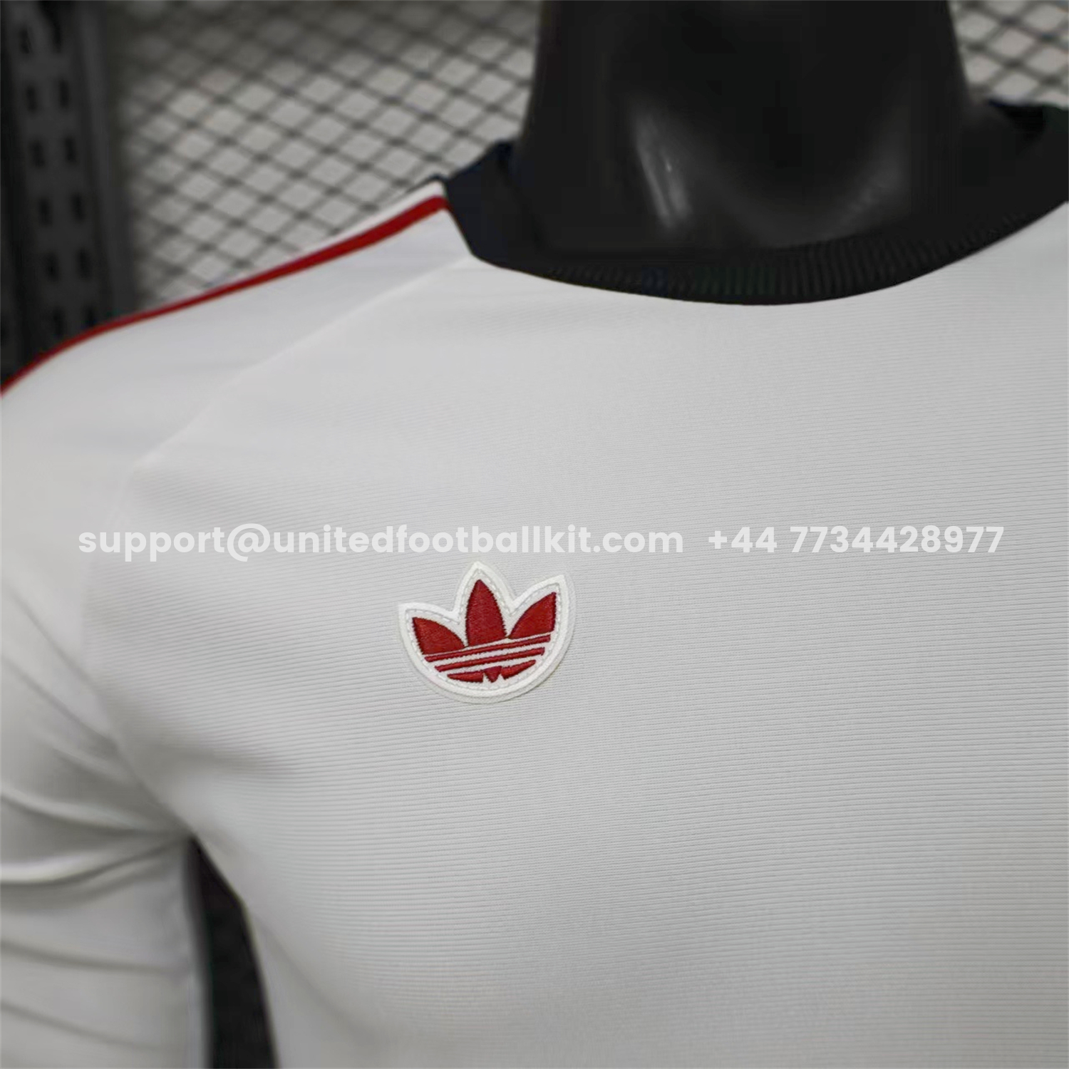 Unitedfootballkit.com | Manchester United 26-27 White Casual Long Sleeves Jersey - Player Version -Customize Name, Number and Patch | Worldwide Shipping