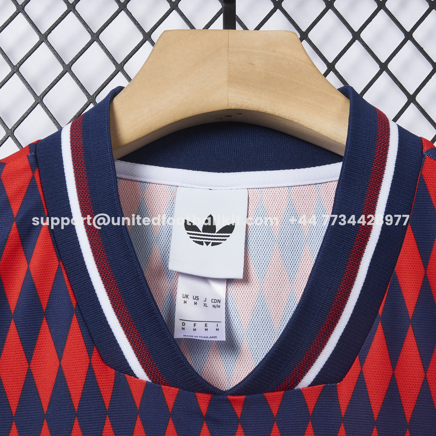 Unitedfootballkit.com | Bayern Munich 25-26 Trefoil Retro Style Red And Deep Blue Jersey - Fans Version -Customize Name, Number and Patch | Worldwide Shipping