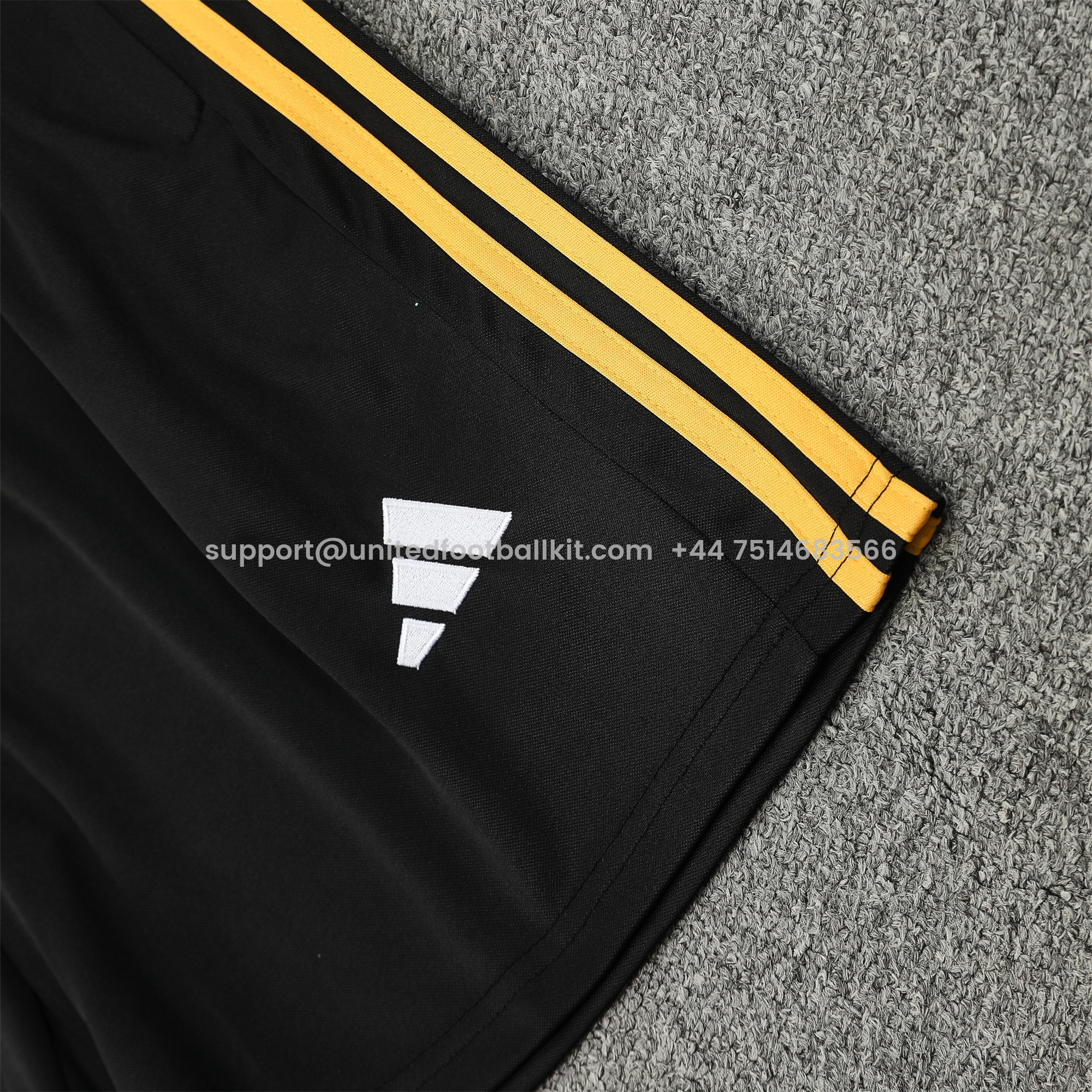 Unitedfootballkit.com | Real Madrid 24-25 Vest Training Set - Green & Black Leopard -Customize Name, Number and Patch | Worldwide Shipping