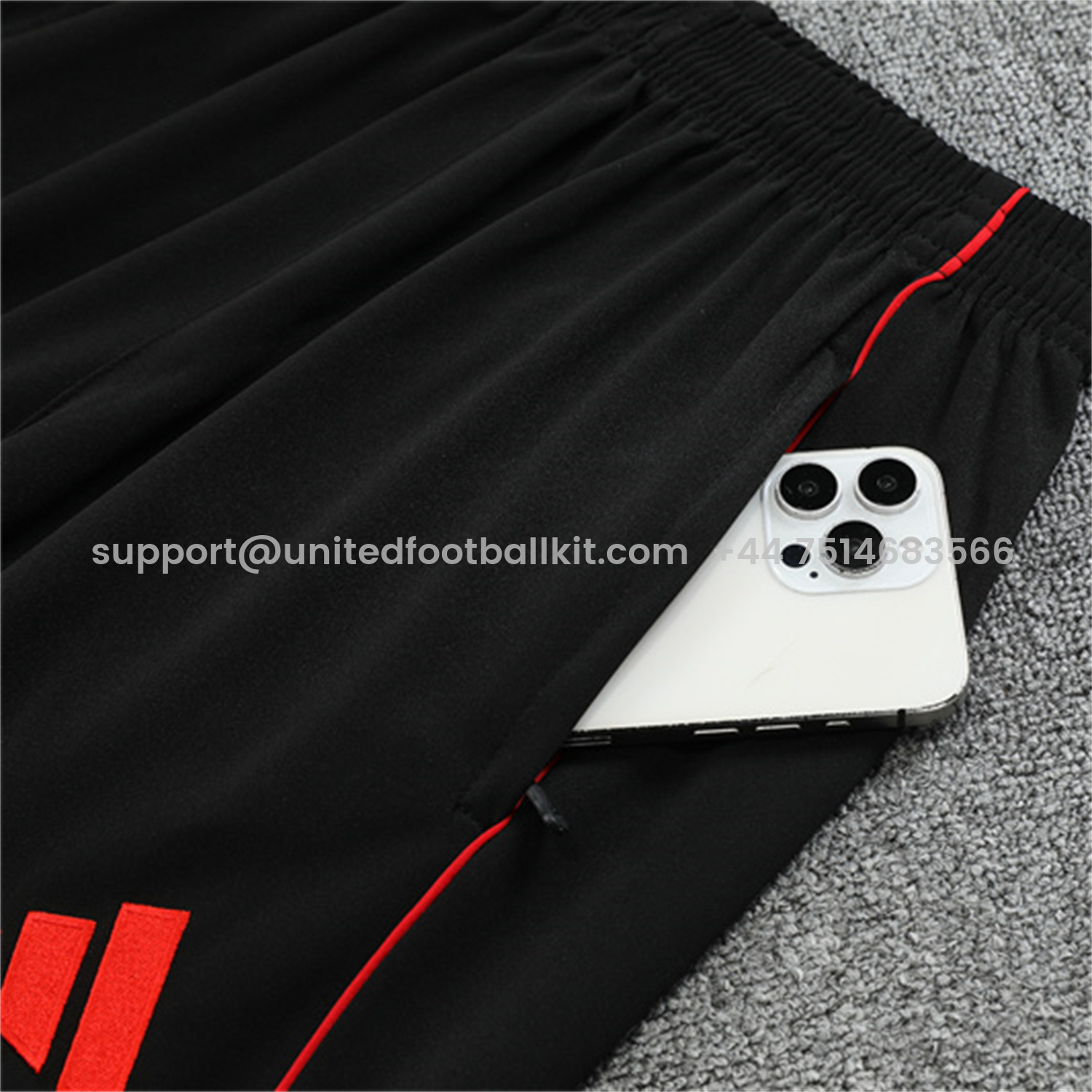 Unitedfootballkit.com | Manchester United 25-26 Long Sleeves Training Set - Red-Black Top & Black Pants -Customize Name, Number and Patch | Worldwide Shipping