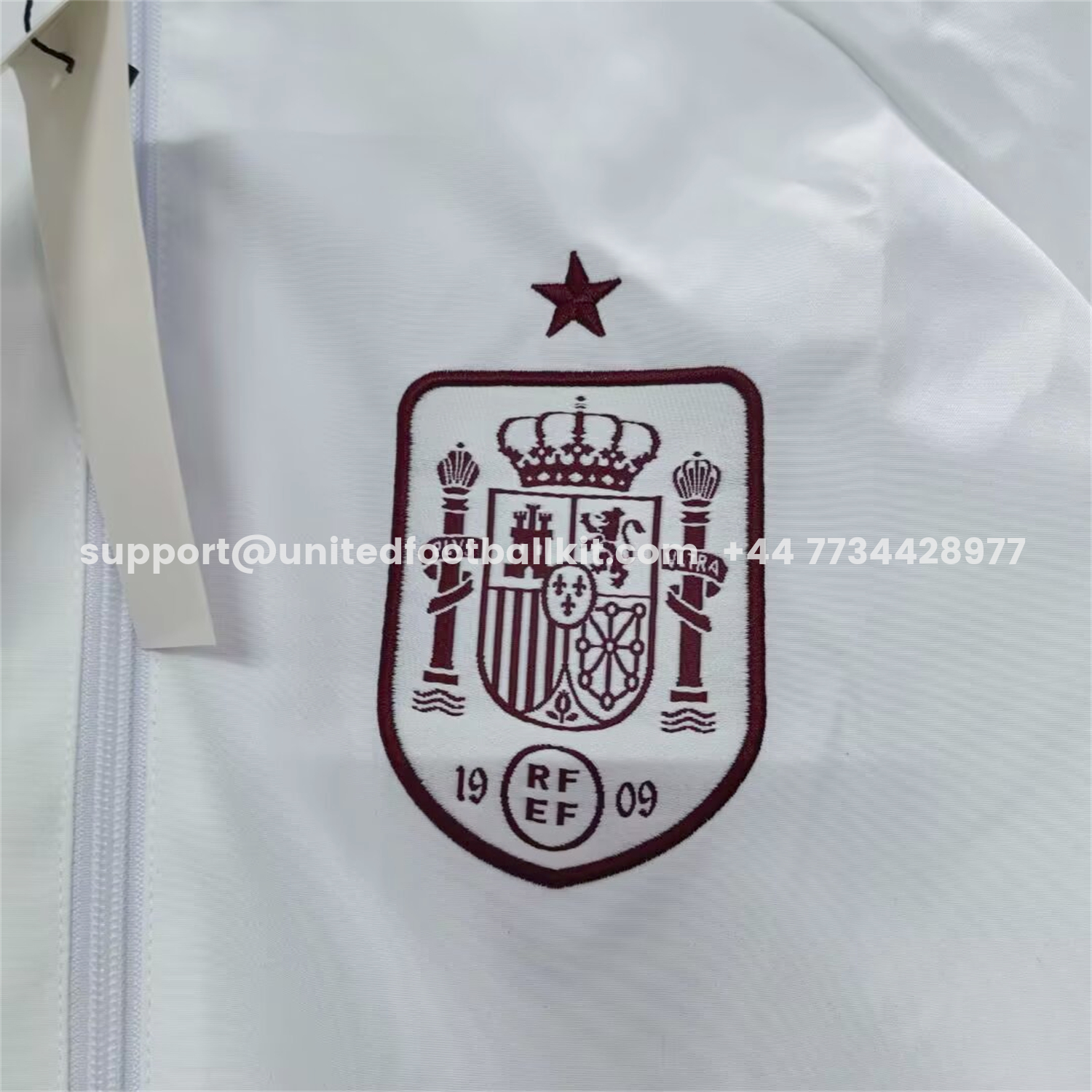 Unitedfootballkit.com | Spain 2026 Windbreaker Jacket - White -Customize Name, Number and Patch | Worldwide Shipping