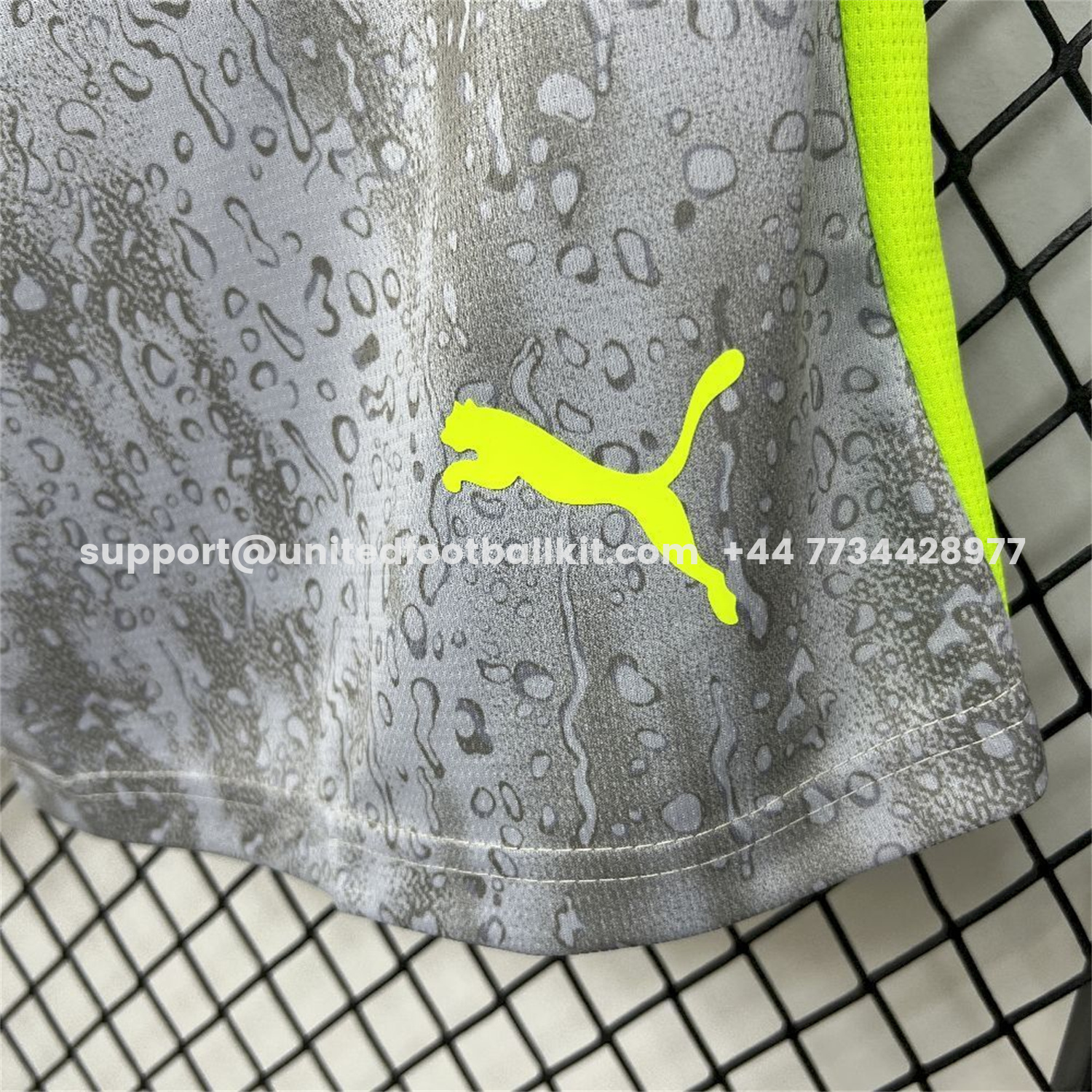 Unitedfootballkit.com | Manchester City 25-26 Third Grey Shorts - Fans Version -Customize Name, Number and Patch | Worldwide Shipping