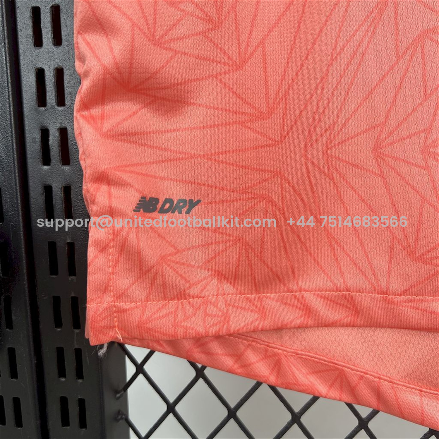 Unitedfootballkit.com | Porto 25-26 Away Orange Jersey - Fans Version -Customize Name, Number and Patch | Worldwide Shipping