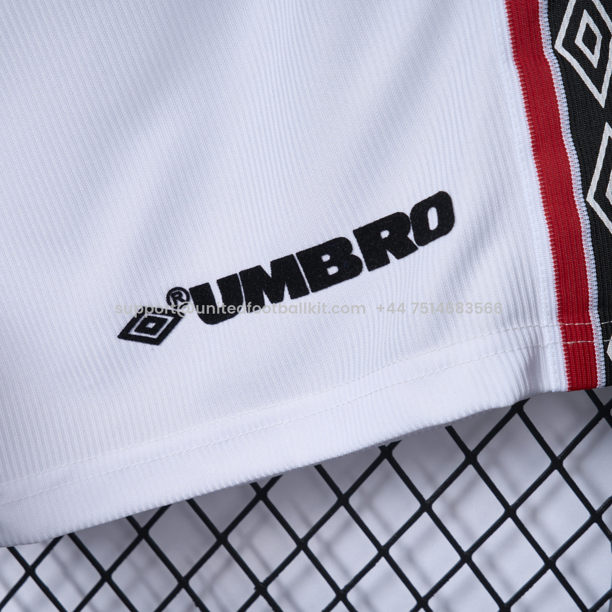 Unitedfootballkit.com | Retro Manchester United 1998-99 Home Shorts -Customize Name, Number and Patch | Worldwide Shipping
