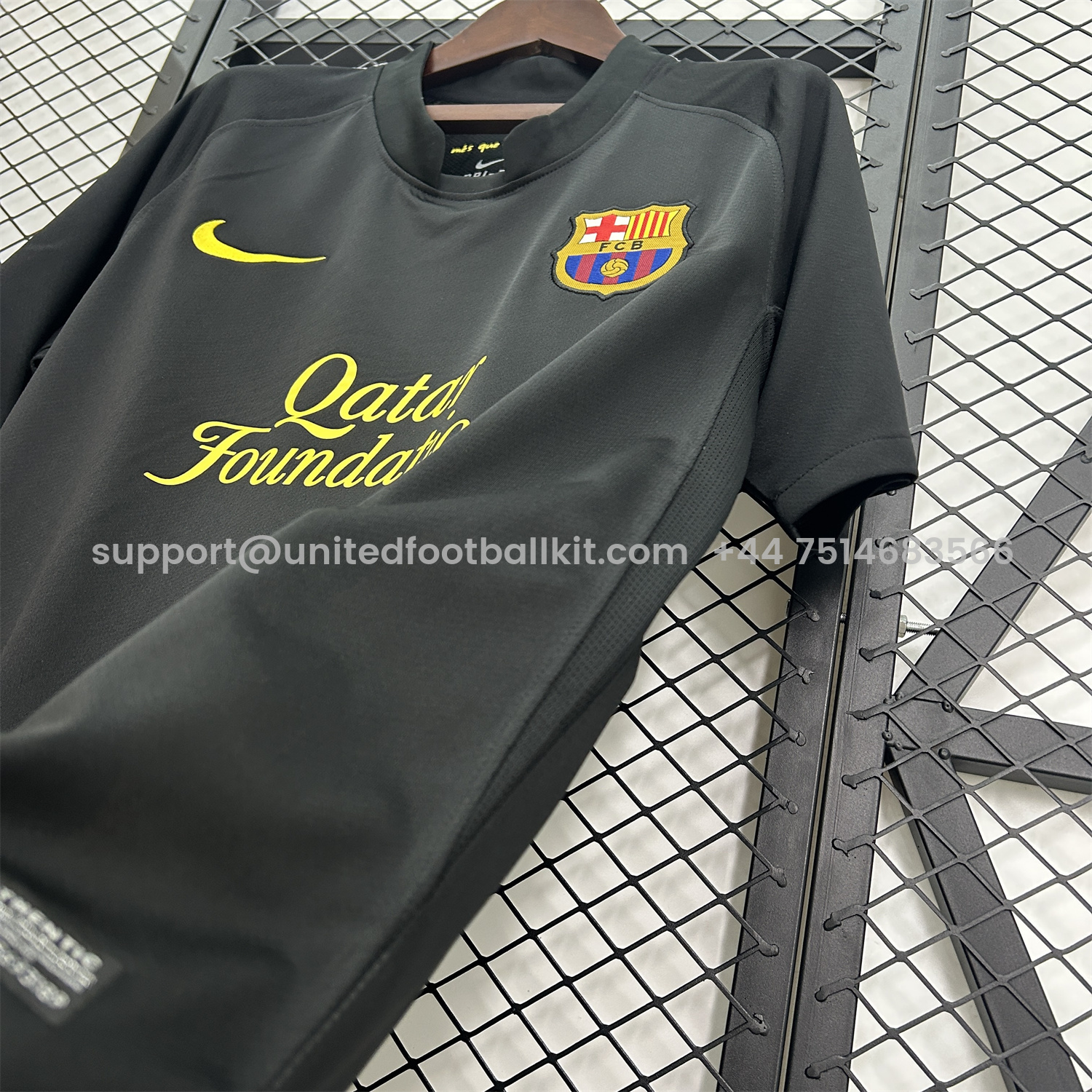 Unitedfootballkit.com | Retro Barcelona 11-12 Away Jersey -Customize Name, Number and Patch | Worldwide Shipping