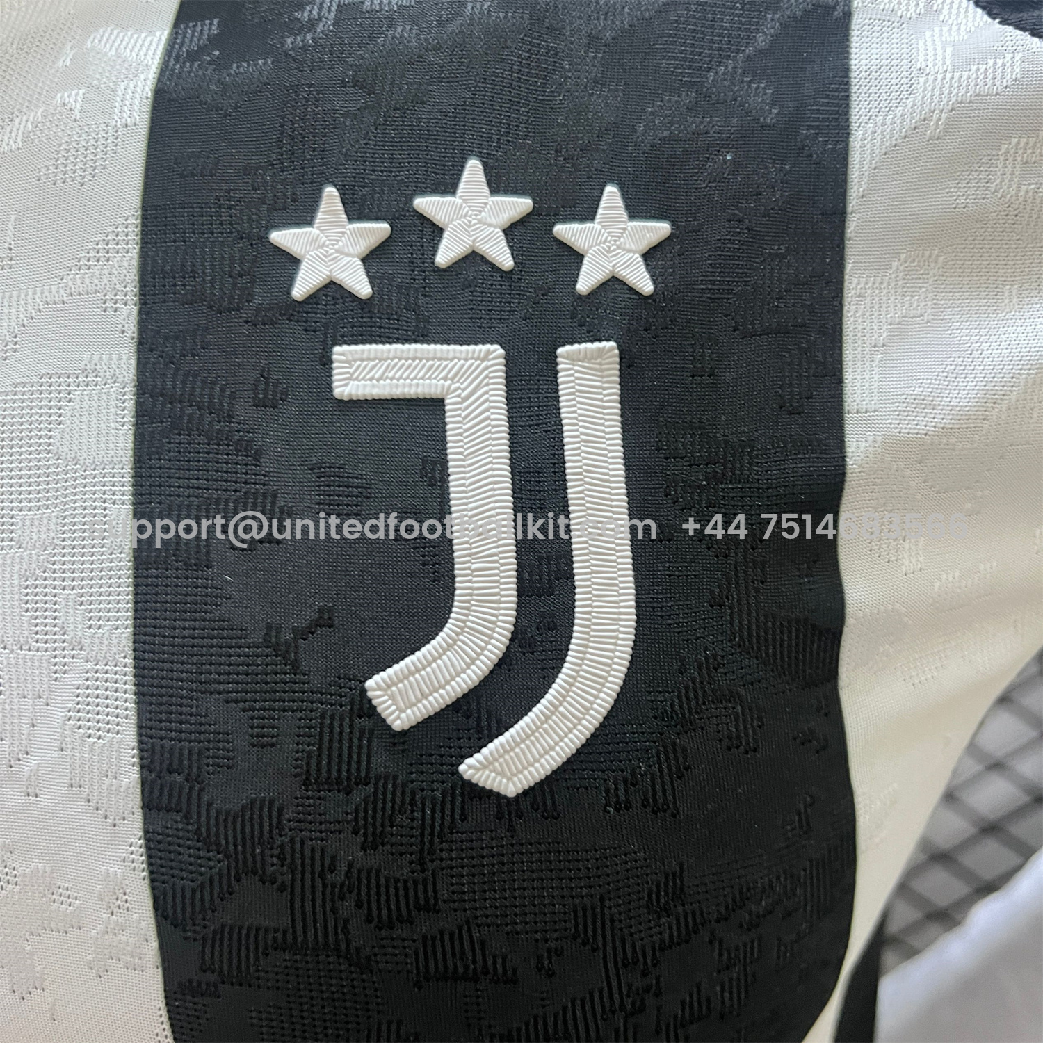 Unitedfootballkit.com | Juventus 24-25 Home Long Sleeve Jersey - Player Version -Customize Name, Number and Patch | Worldwide Shipping