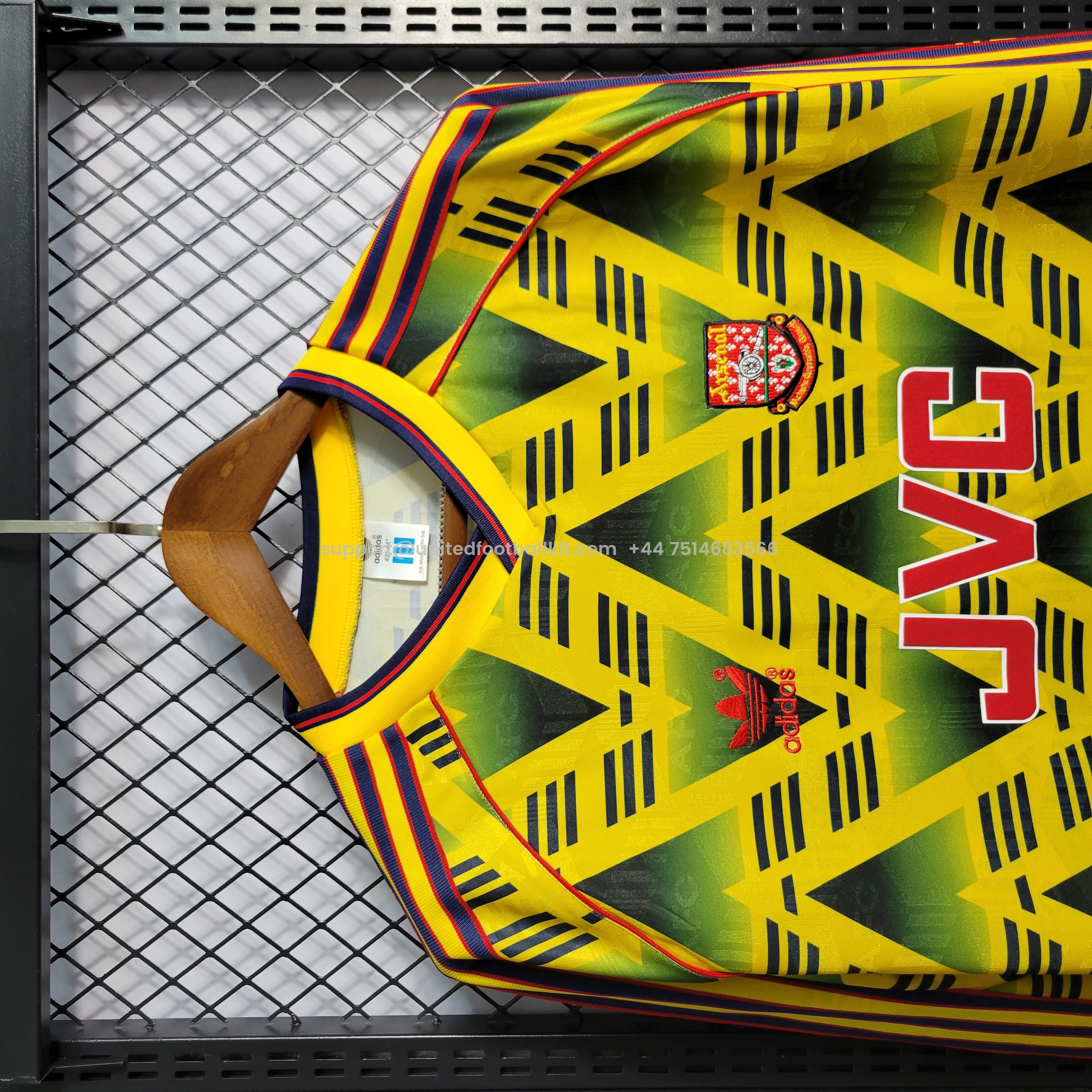 Unitedfootballkit.com | Retro Arsenal 91-93 Away Long Sleeve Jersey -Customize Name, Number and Patch | Worldwide Shipping