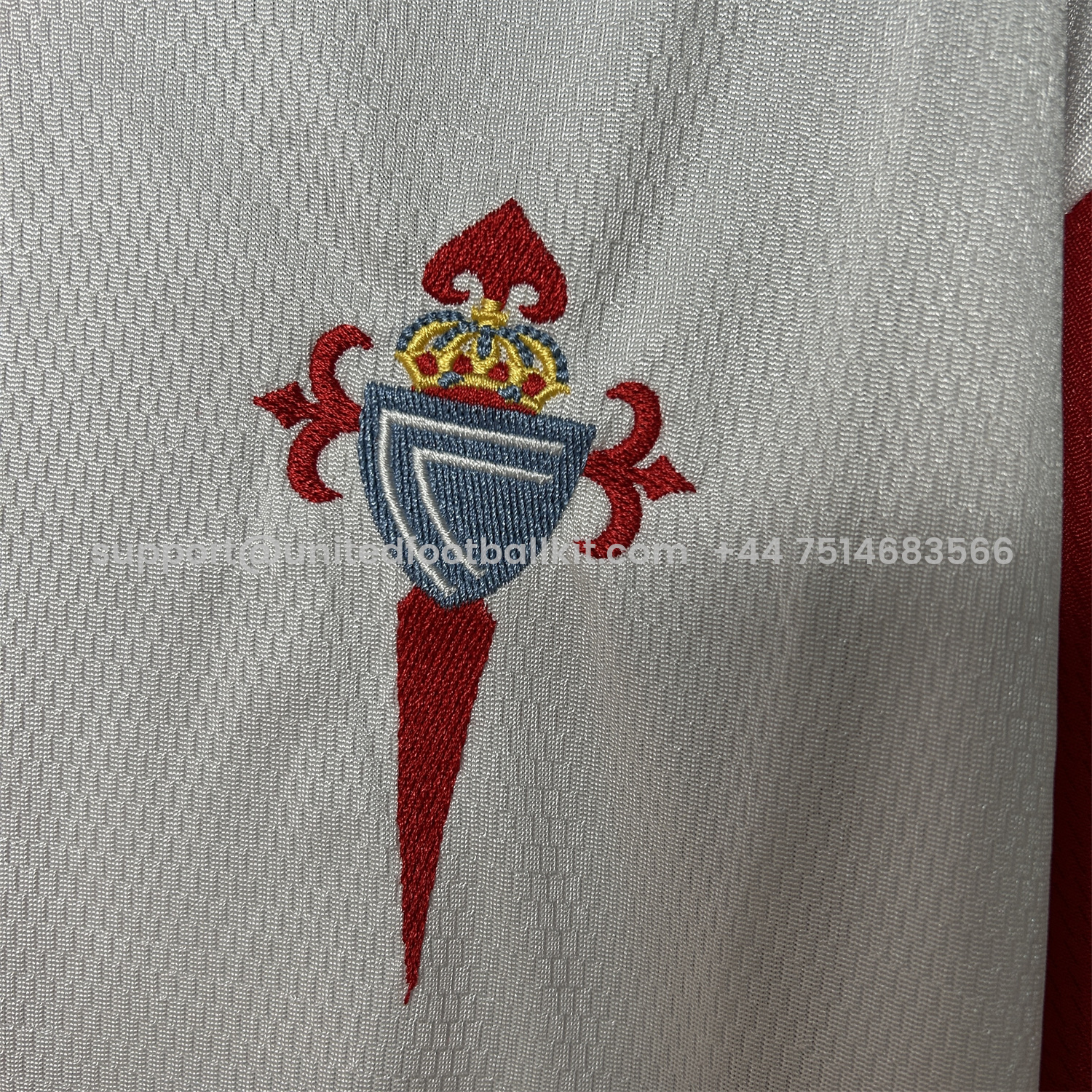 Unitedfootballkit.com | Retro Celta Vigo 2001-02 Away Jersey -Customize Name, Number and Patch | Worldwide Shipping