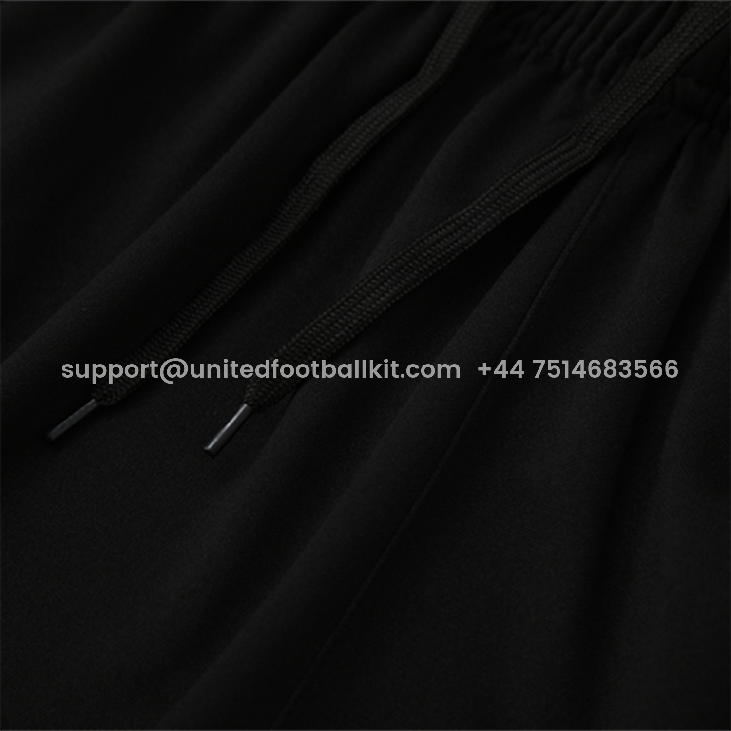 Unitedfootballkit.com | Manchester United 25-26 Long Sleeves Training Set - Red Top & Black Pants -Customize Name, Number and Patch | Worldwide Shipping