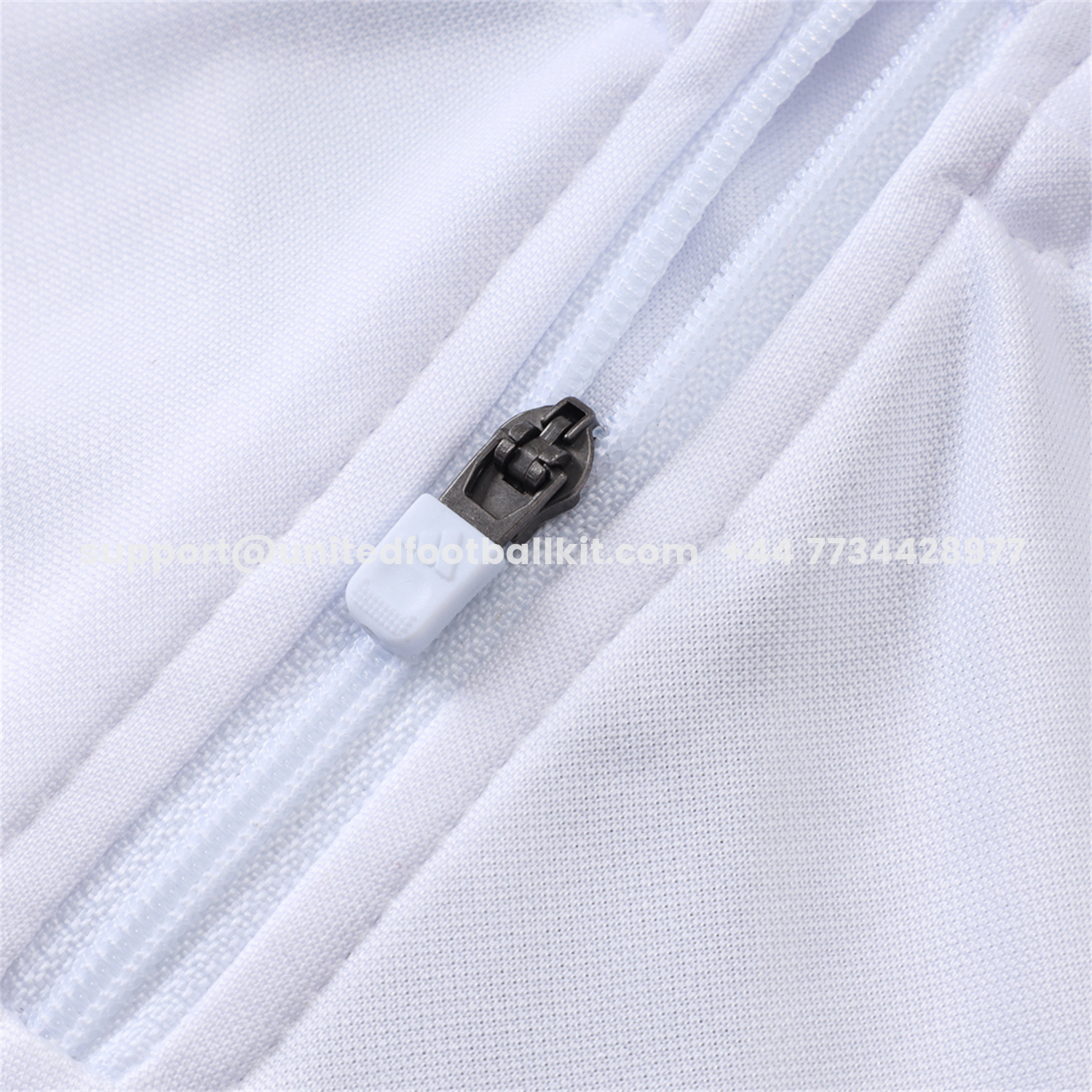 Unitedfootballkit.com | Colombia 2026 Long Sleeve Training Set - White Top & Black Pants -Customize Name, Number and Patch | Worldwide Shipping