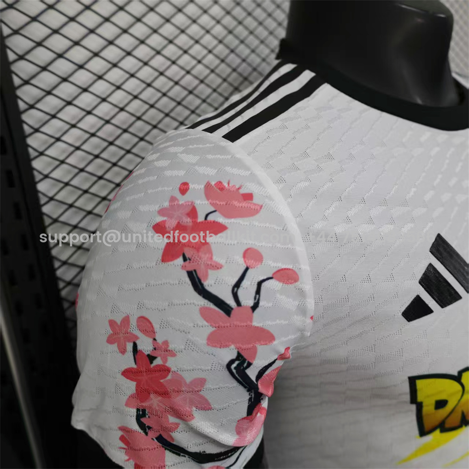 Unitedfootballkit.com | Japan 25-26 Dragon Ball Little Goku White Special Jersey - Player Version -Customize Name, Number and Patch | Worldwide Shipping