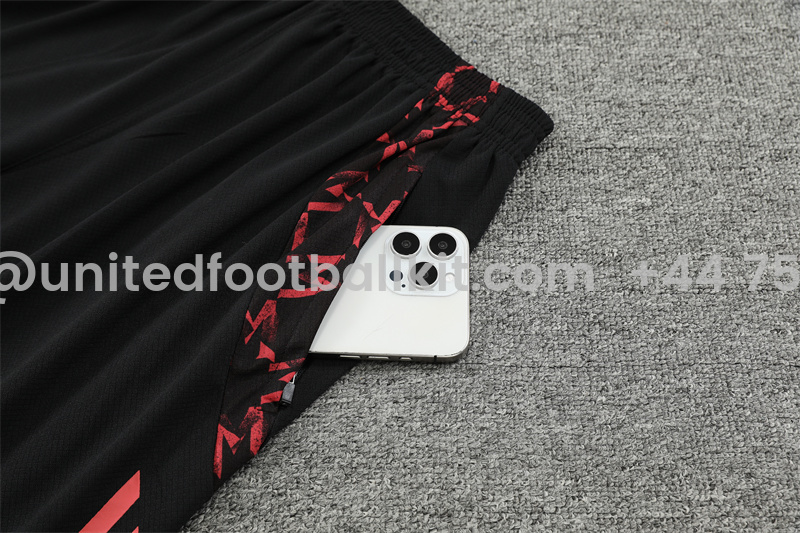 Unitedfootballkit.com | Manchester United 24-25 Short-Sleeve Training Kids Kit - Black Red Camouflage -Customize Name, Number and Patch | Worldwide Shipping
