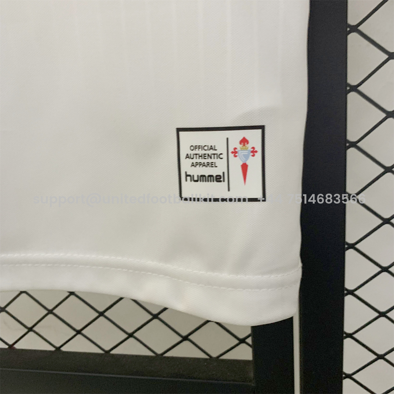 Unitedfootballkit.com | Celta Vigo 24-25 Oliveira Dos Cen Anos White Goalkeeper Jersey - Fans Version -Customize Name, Number and Patch | Worldwide Shipping