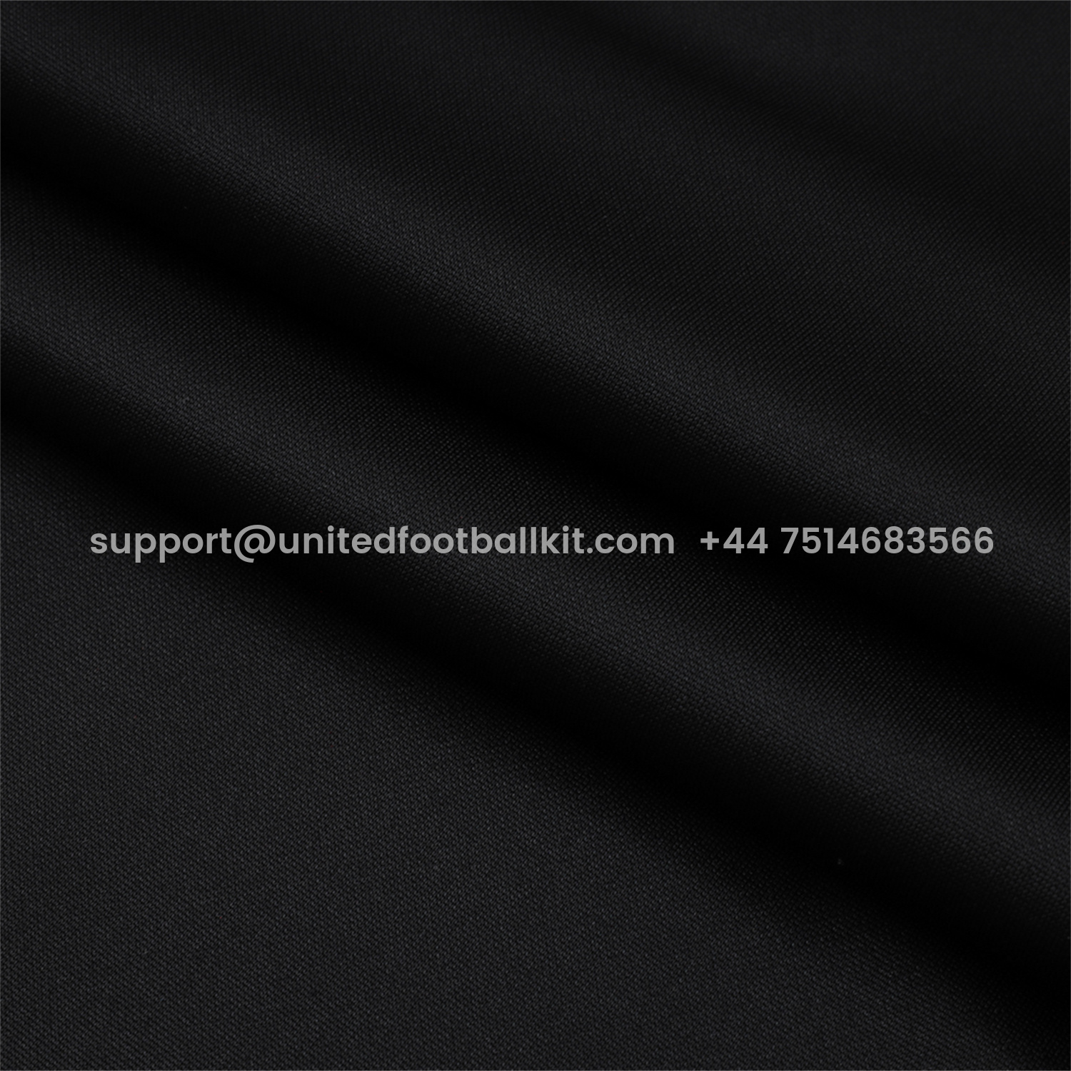 Unitedfootballkit.com | Bayern Munich 25-26 Long Sleeves Training Set - Black Top & Pants with Orange Badge -Customize Name, Number and Patch | Worldwide Shipping