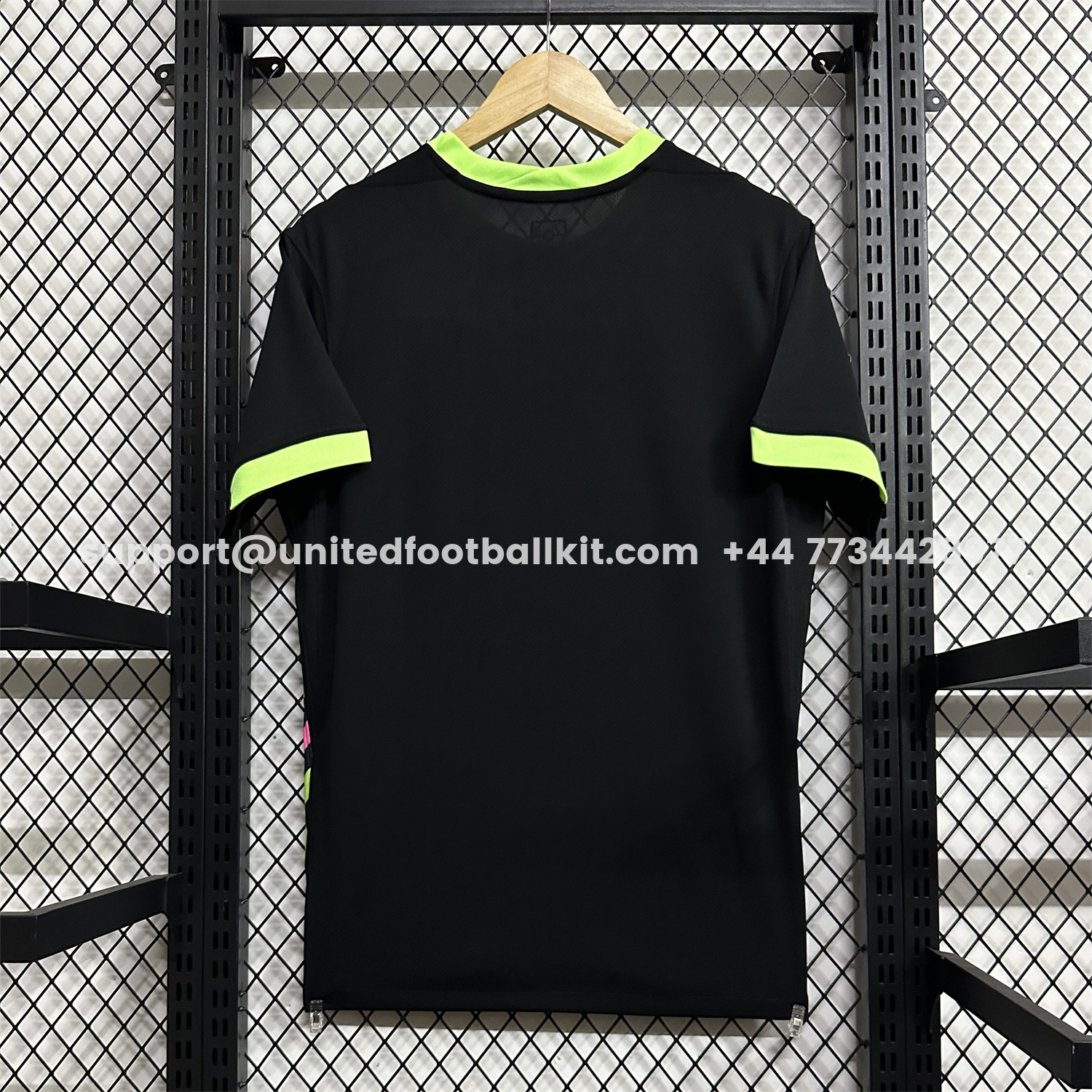 Unitedfootballkit.com | Australia 25-26 Away Jersey - Fans Version -Customize Name, Number and Patch | Worldwide Shipping