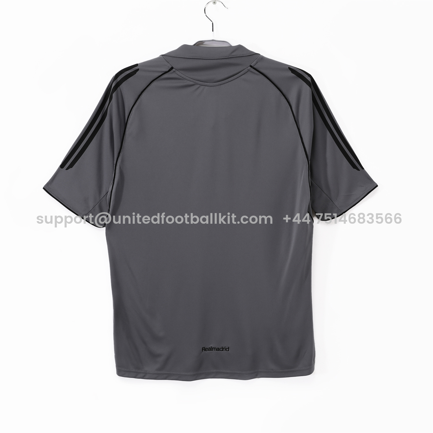 Unitedfootballkit.com | Retro Real Madrid 04-05 Third Grey Jersey -Customize Name, Number and Patch | Worldwide Shipping