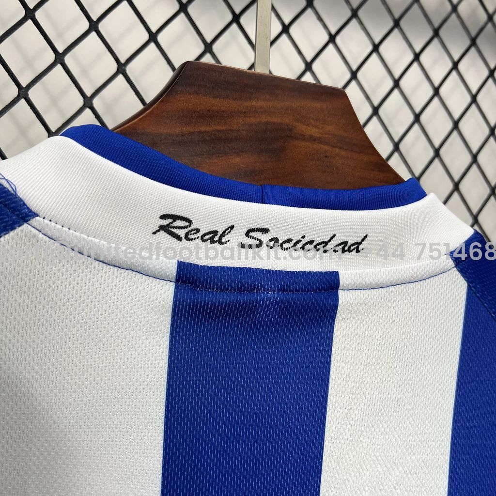 Unitedfootballkit.com | Retro Real Sociedad 2002-03 Home Jersey -Customize Name, Number and Patch | Worldwide Shipping