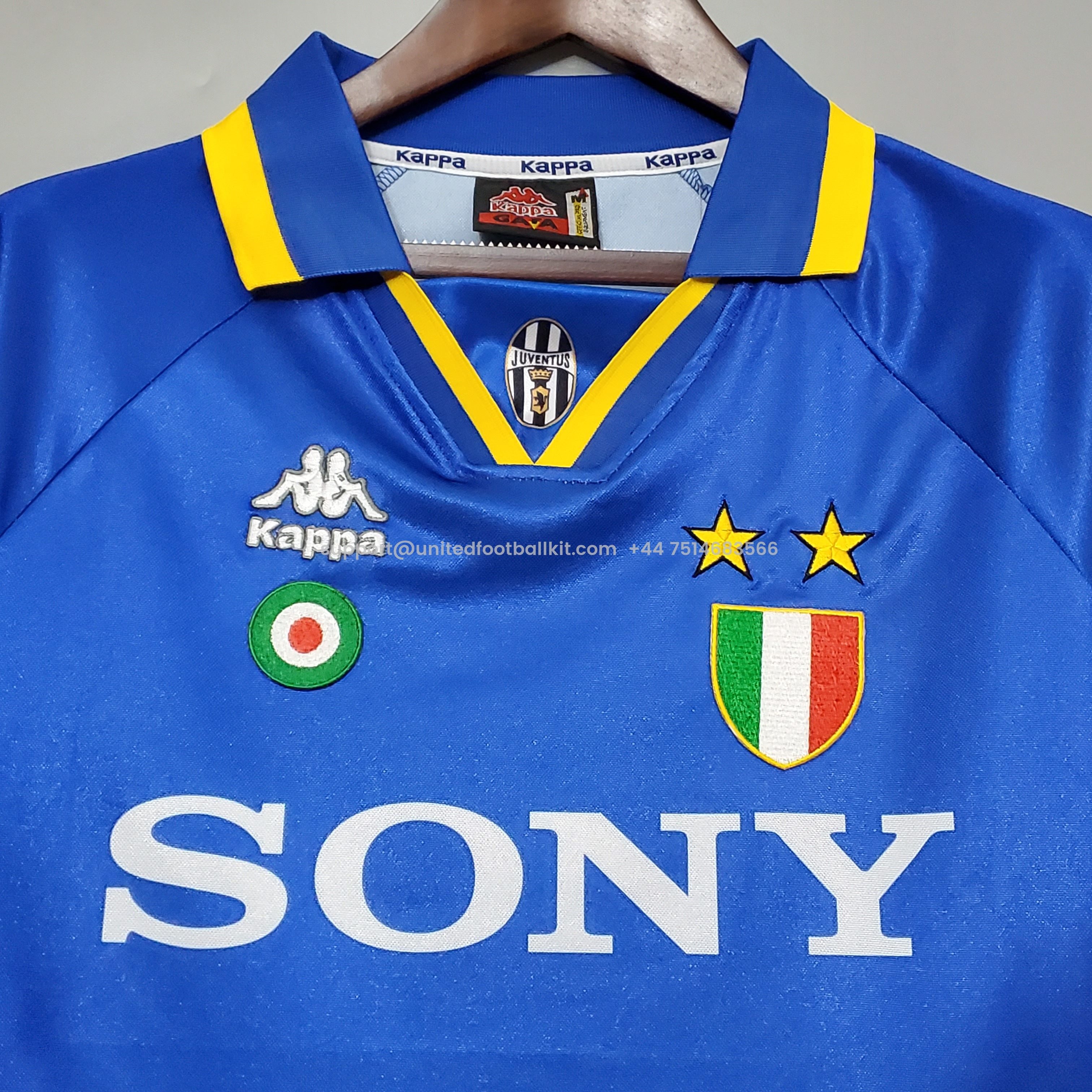 Unitedfootballkit.com | Retro Juventus 1995-96 Away Stadium Jersey -Customize Name, Number and Patch | Worldwide Shipping