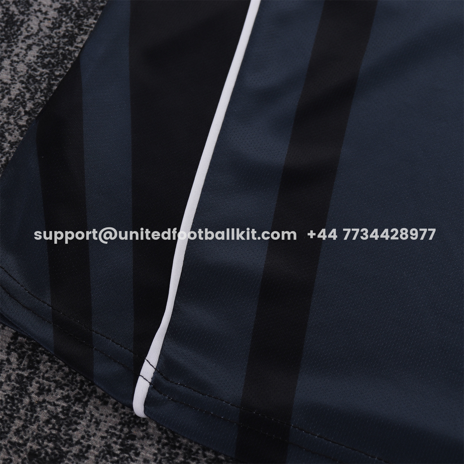 Unitedfootballkit.com | Retro Paris Saint-Germain PSG 2001-02 Third Kids Kit -Customize Name, Number and Patch | Worldwide Shipping