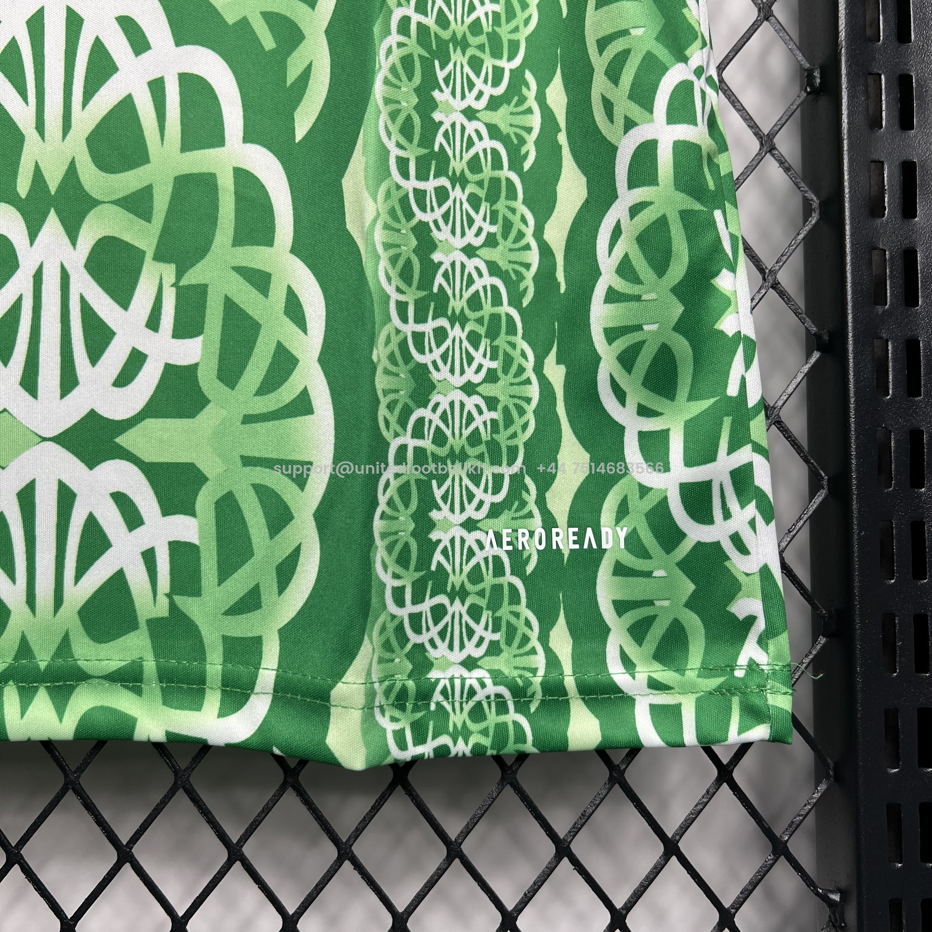 Unitedfootballkit.com | Celtic 24-25 Pre-Match Jersey - Fans Version -Customize Name, Number and Patch | Worldwide Shipping