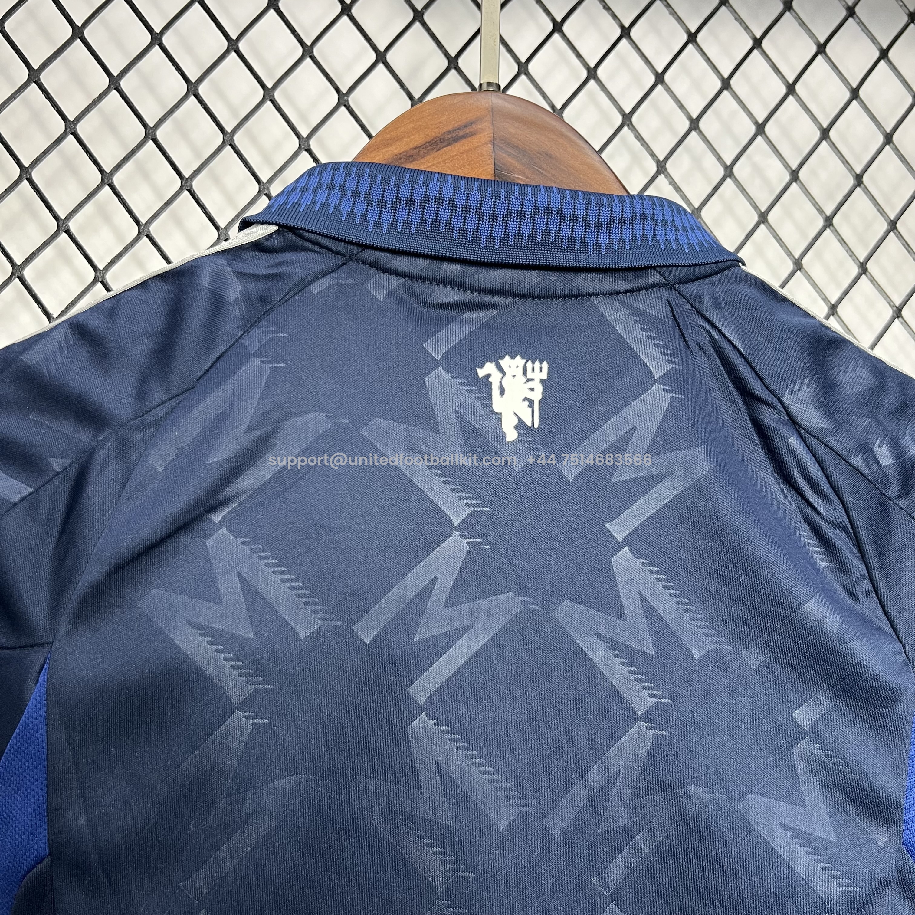 Unitedfootballkit.com | Manchester United 24-25 Away Kids Kit -Customize Name, Number and Patch | Worldwide Shipping