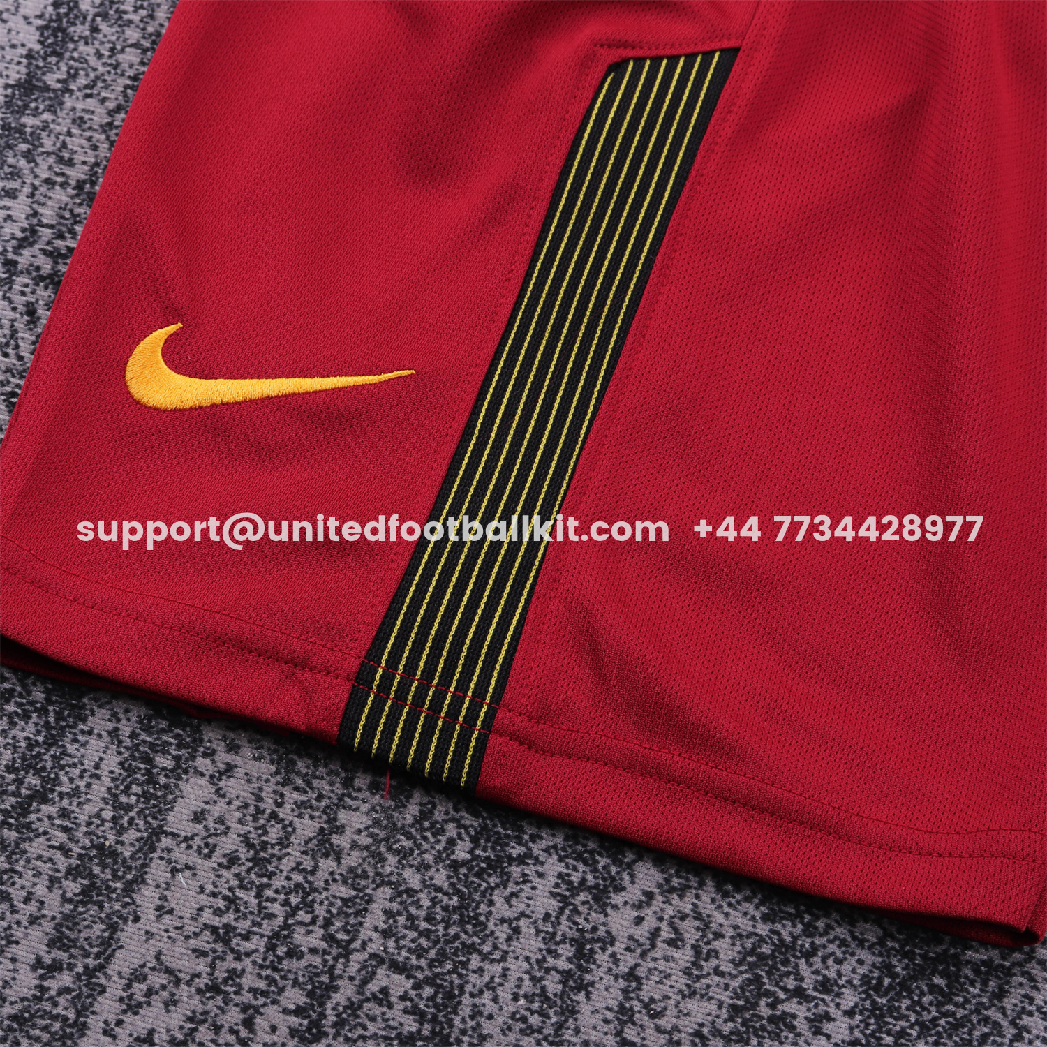 Unitedfootballkit.com | Retro Roma 2017-18 Home Kids Kit -Customize Name, Number and Patch | Worldwide Shipping