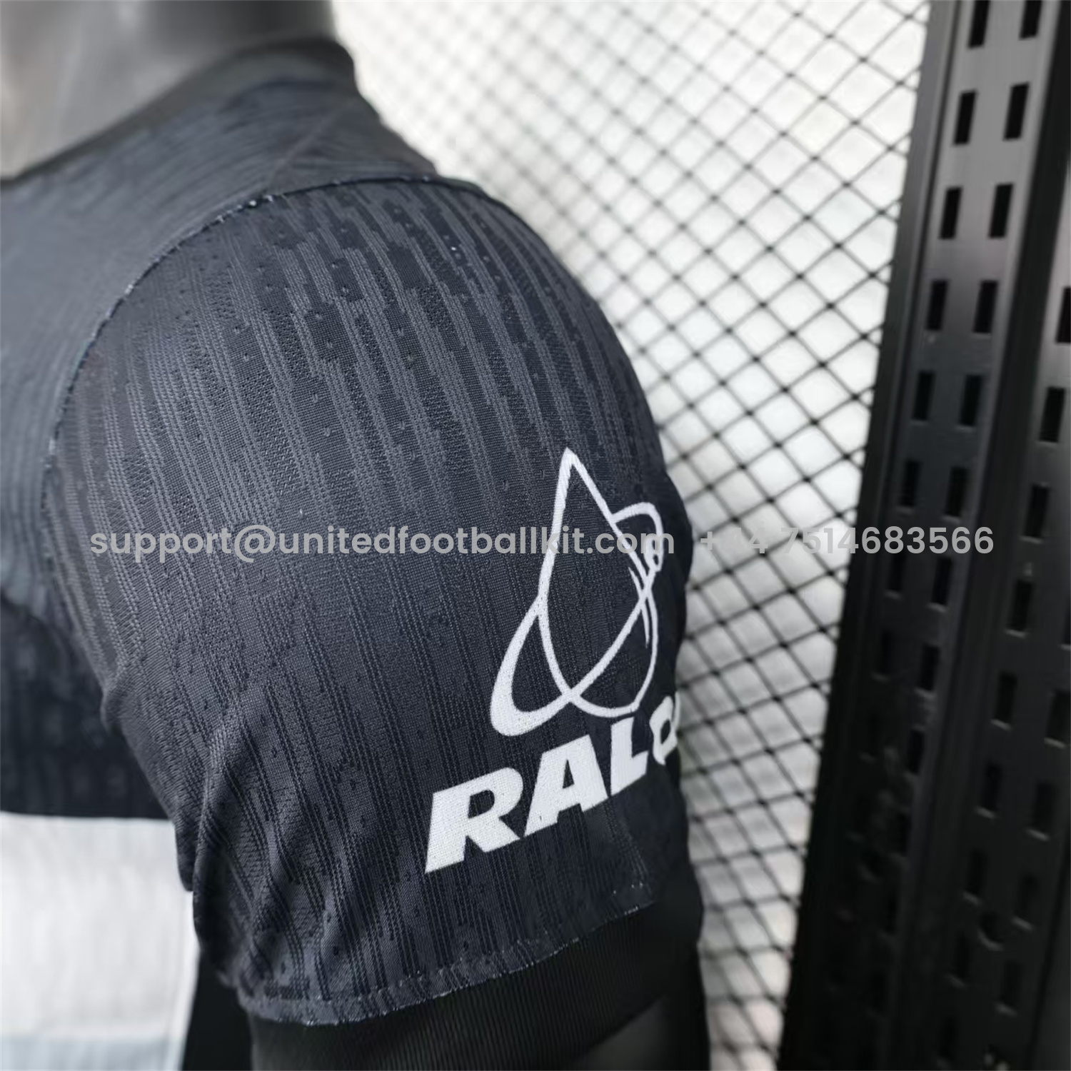 Unitedfootballkit.com | Pumas UNAM 25-26 Black Goalkeeper Jersey - Player Version -Customize Name, Number and Patch | Worldwide Shipping