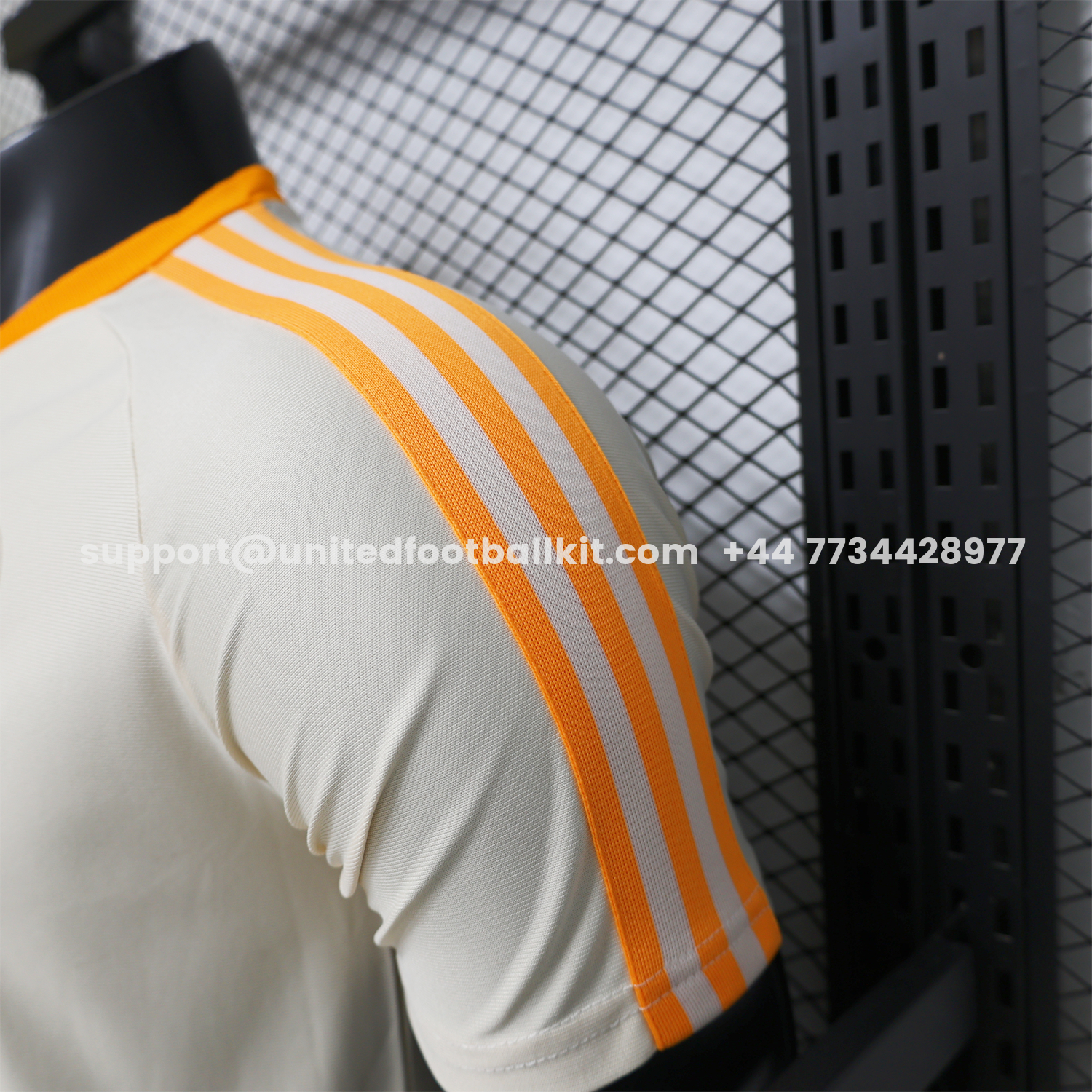 Unitedfootballkit.com | Bayern Munich 25-26 Off-white Casual Jersey - Player Version -Customize Name, Number and Patch | Worldwide Shipping