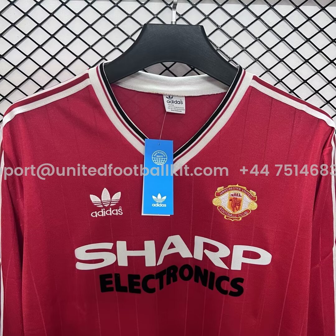 Unitedfootballkit.com | Retro Manchester United 82-83 Home Long Sleeve Jersey -Customize Name, Number and Patch | Worldwide Shipping