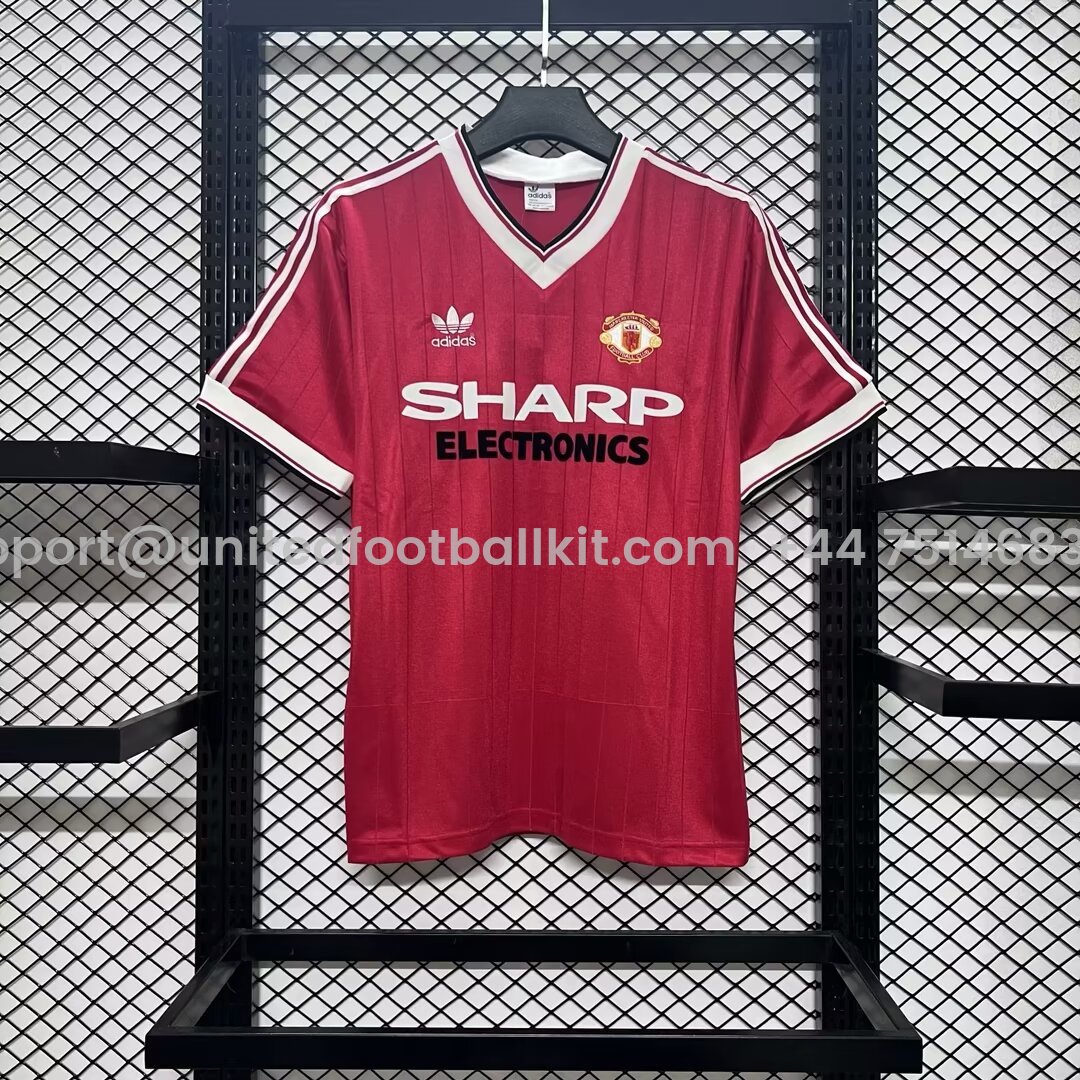 Unitedfootballkit.com | Retro Manchester United 82-83 Home Stadium Jersey -Customize Name, Number and Patch | Worldwide Shipping