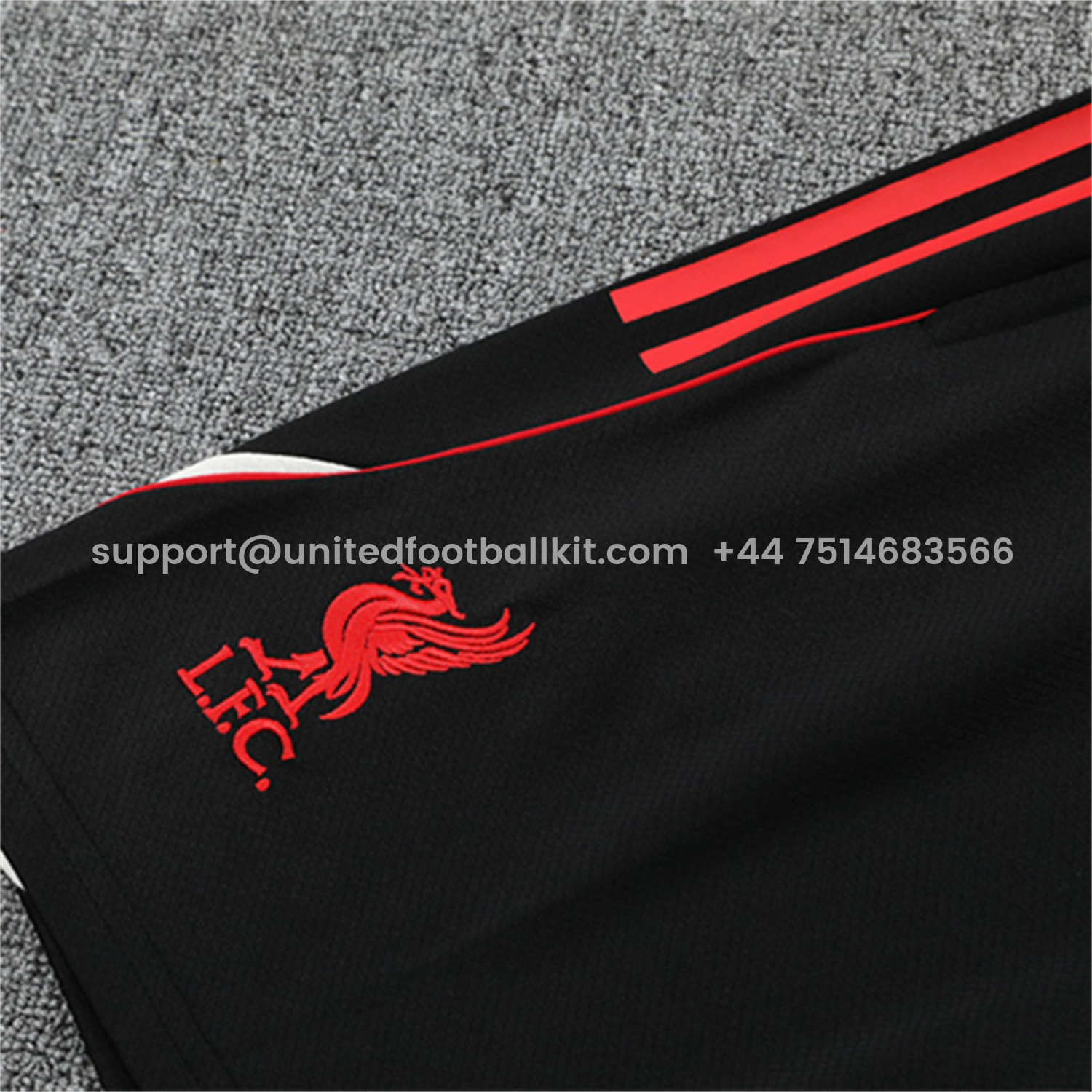 Unitedfootballkit.com | Liver.pool 25-26 Kids Short-Sleeve Training Set Off White Top & Black Shorts -Customize Name, Number and Patch | Worldwide Shipping