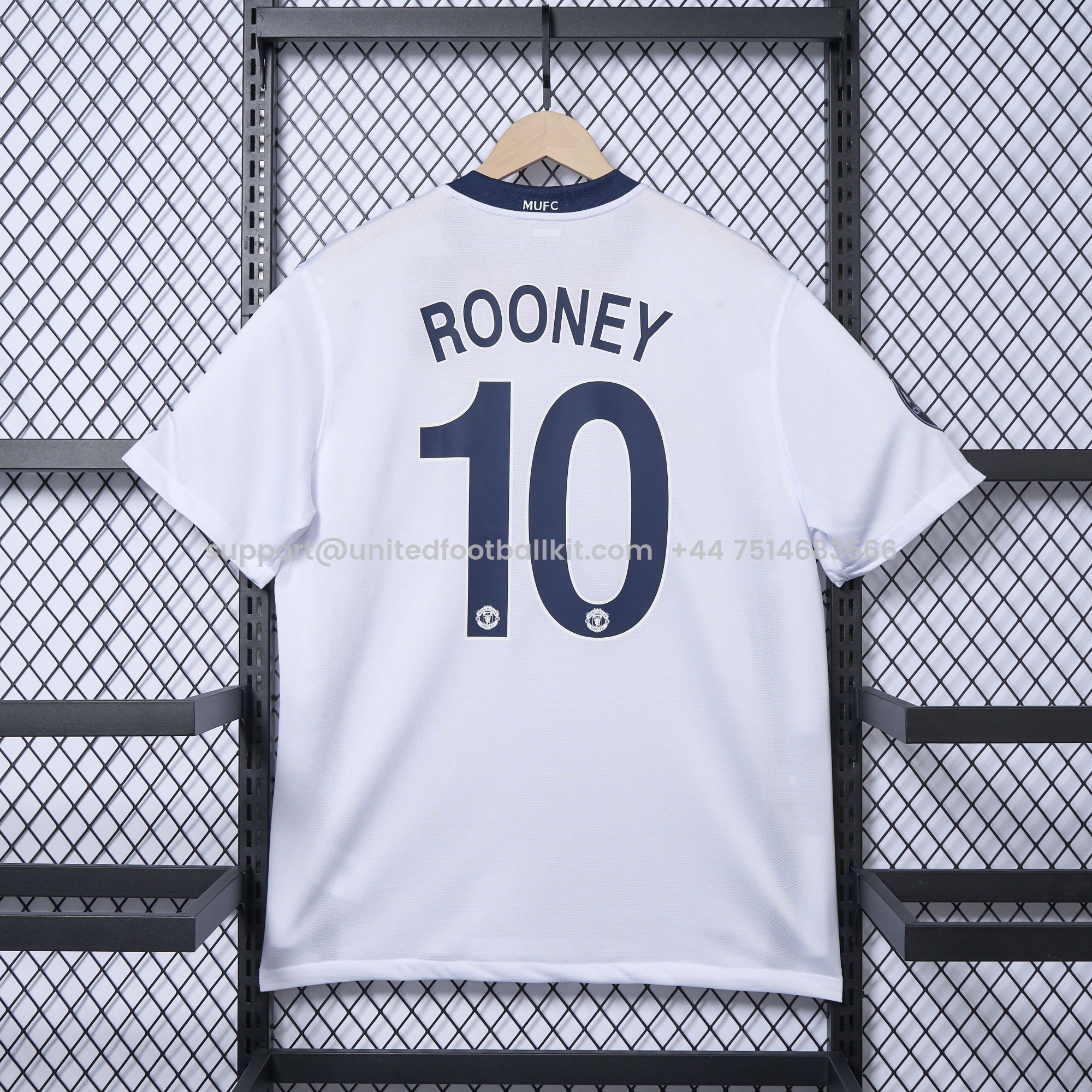 Unitedfootballkit.com | Retro Manchester United 08-09 Away Jersey -Customize Name, Number and Patch | Worldwide Shipping