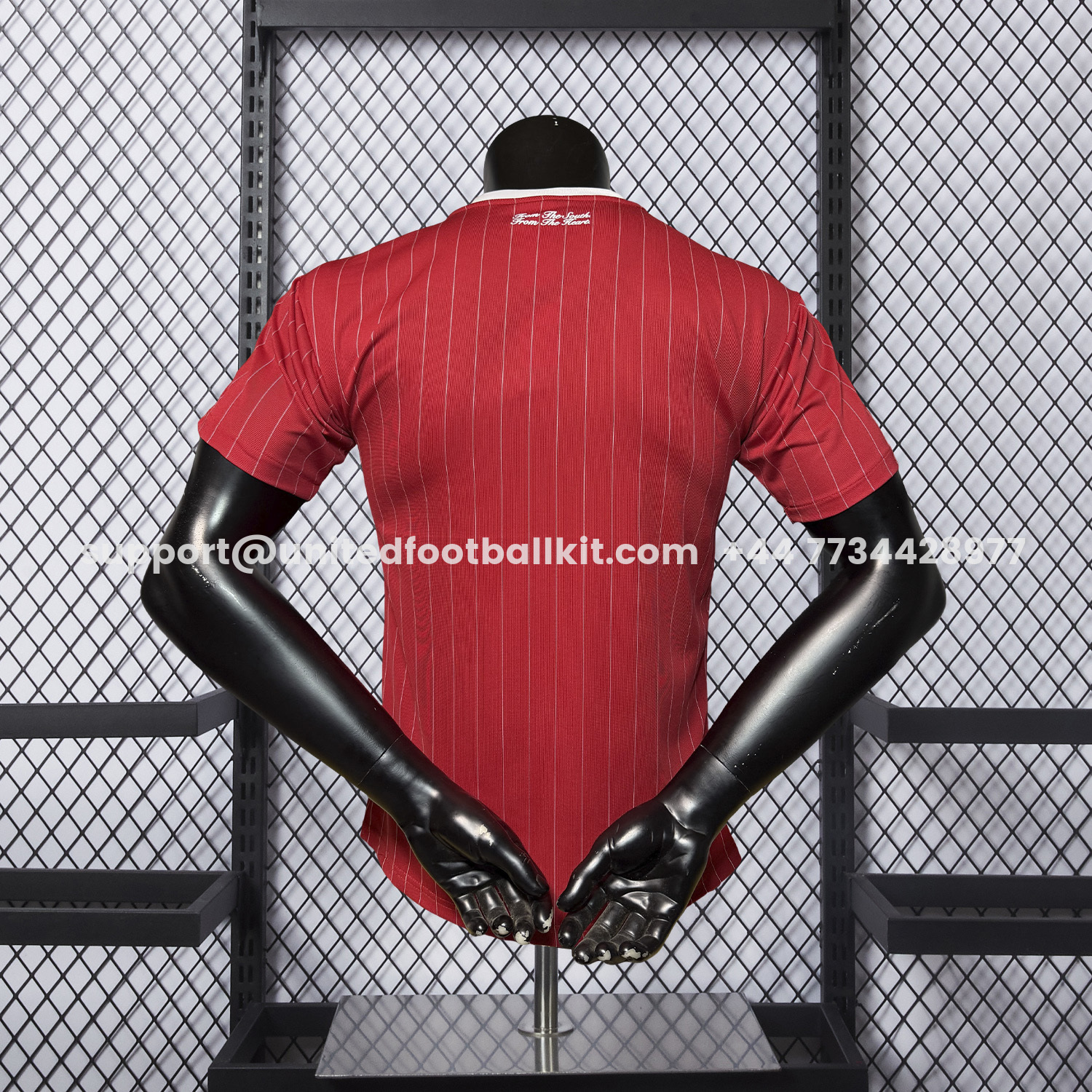 Unitedfootballkit.com | Bayern Munich 25-26 Trefoil Red And White Travel Jersey - Player Version -Customize Name, Number and Patch | Worldwide Shipping