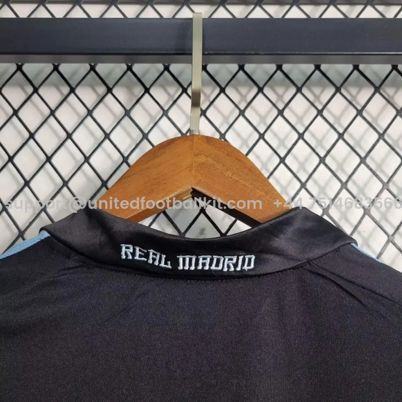 Unitedfootballkit.com | Retro Real Madrid 09-10 Away Stadium Jersey -Customize Name, Number and Patch | Worldwide Shipping