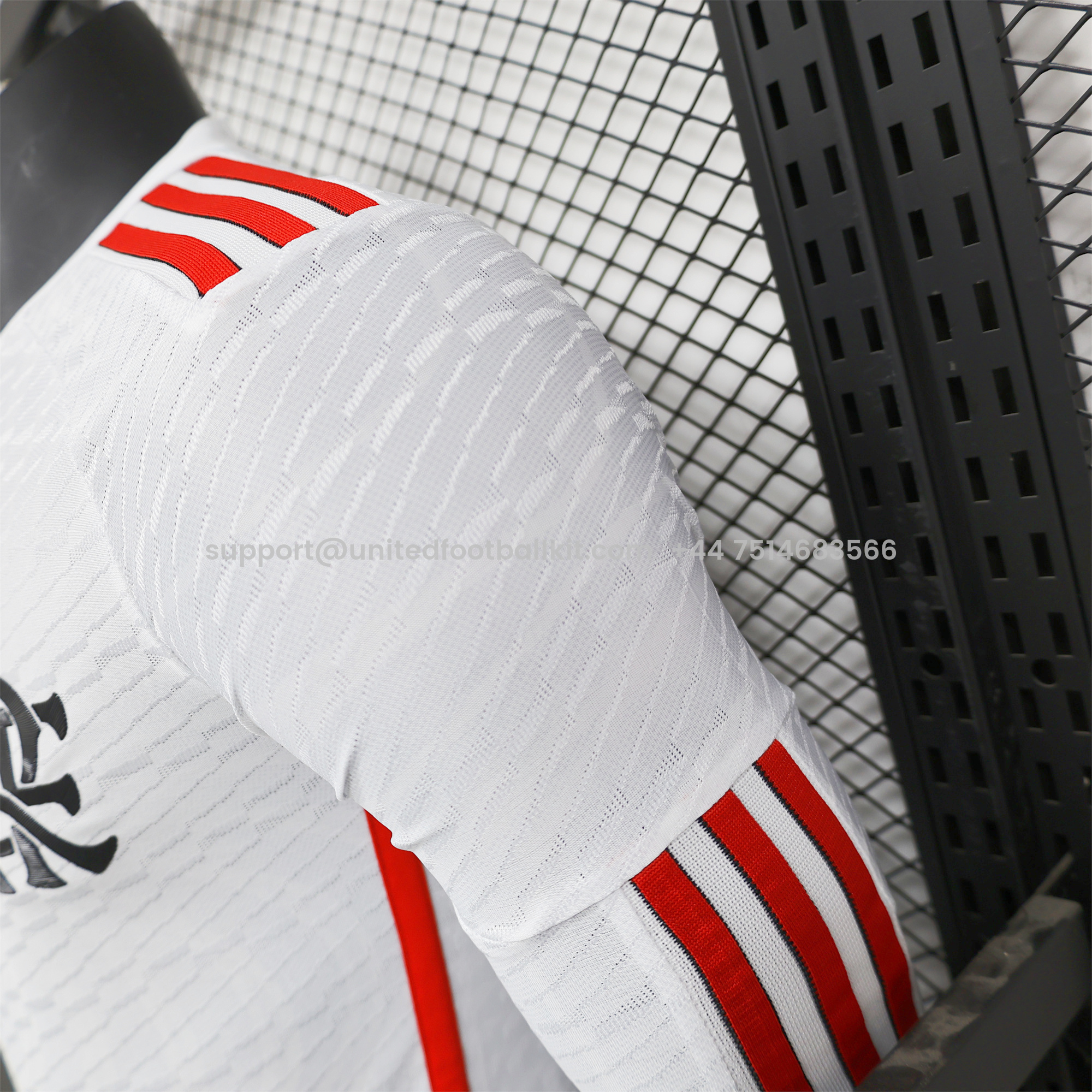 Unitedfootballkit.com | Flamengo 2024 Away Long Sleeve Jersey - Player Version -Customize Name, Number and Patch | Worldwide Shipping
