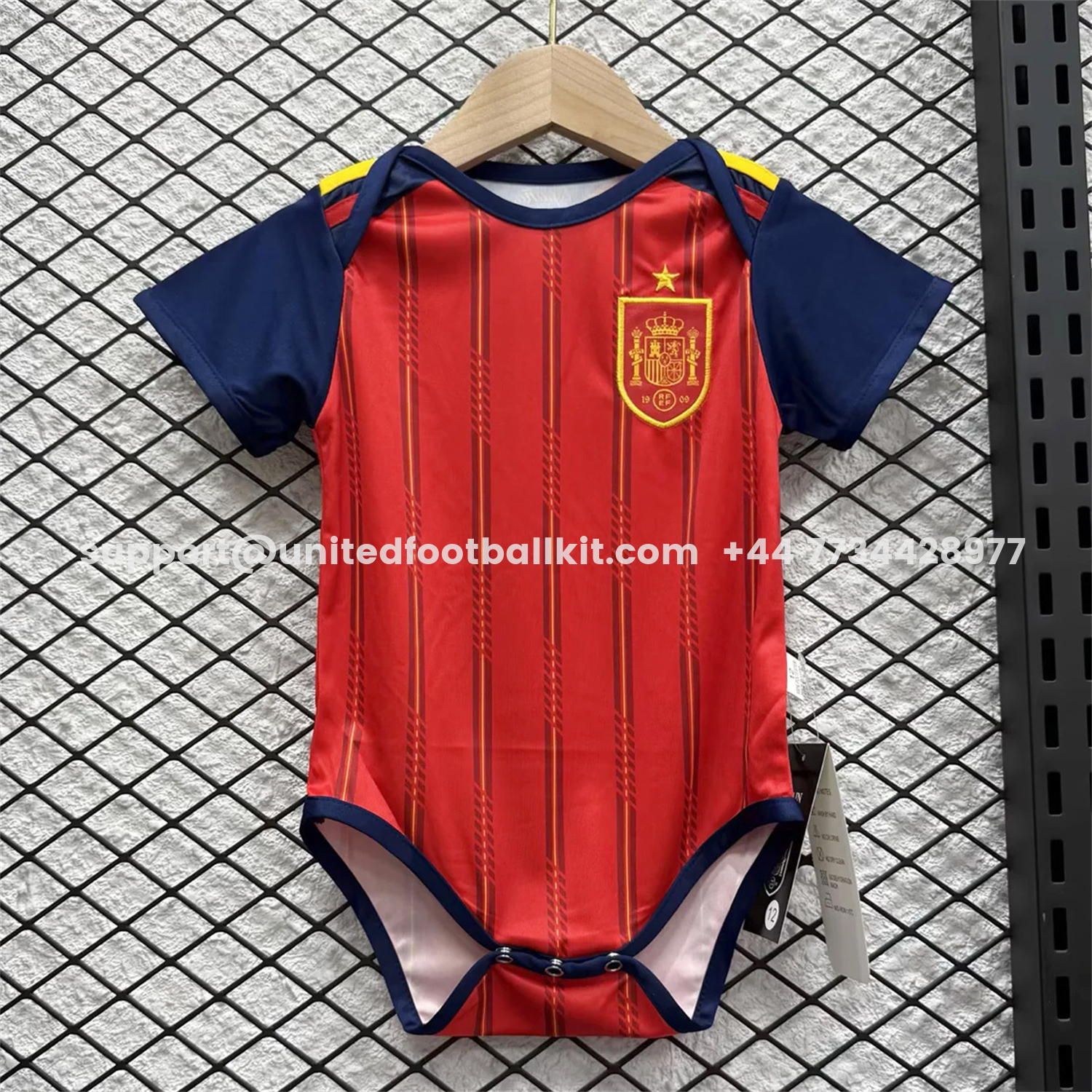 Unitedfootballkit.com | Spain 2026 Home Baby Crawling Suit -Customize Name, Number and Patch | Worldwide Shipping