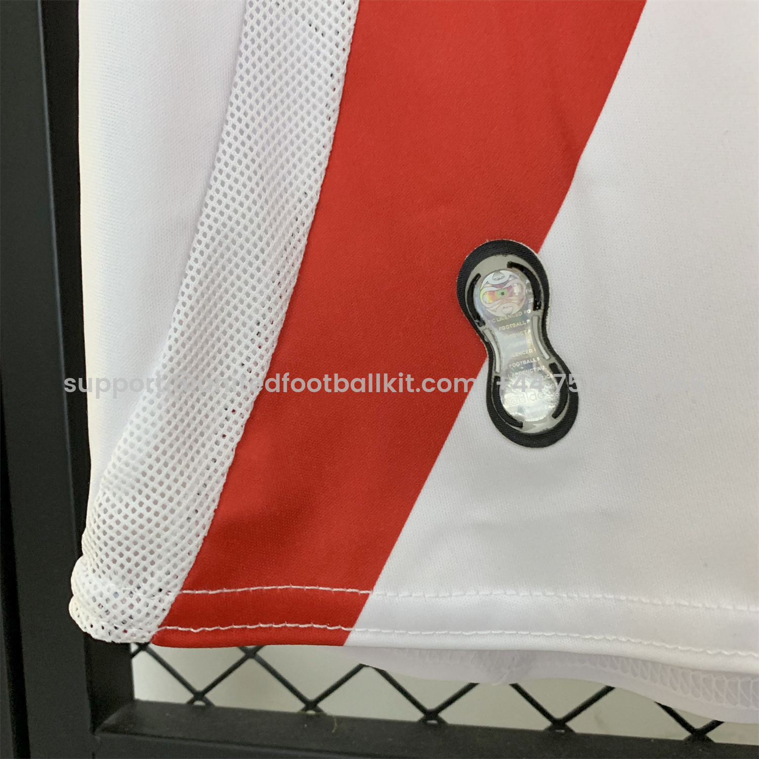 Unitedfootballkit.com | Retro River Plate 2006-07 Home Jersey -Customize Name, Number and Patch | Worldwide Shipping