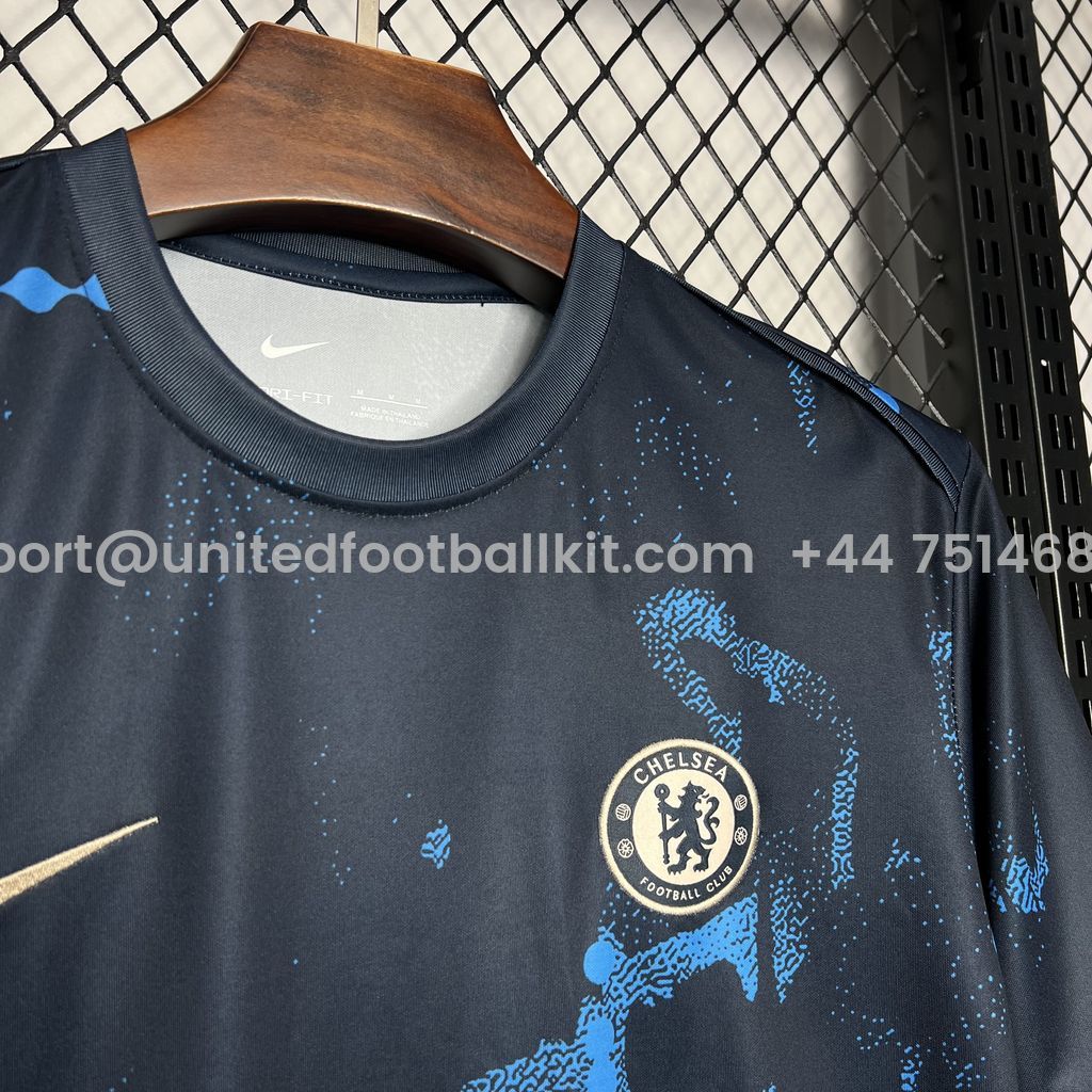 Unitedfootballkit.com | C.H.E.L.S.E.A 24-25 Dark Blue Pre-Match Training Jersey - Fans Version -Customize Name, Number and Patch | Worldwide Shipping