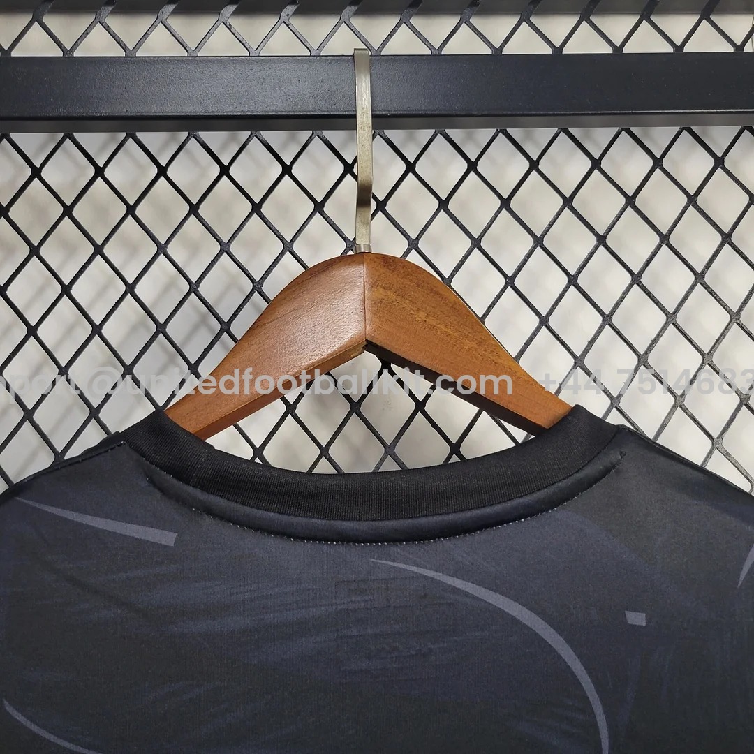 Unitedfootballkit.com | Newcastle United 24-25 Black Pre-Match Training Jersey - Fans Version -Customize Name, Number and Patch | Worldwide Shipping