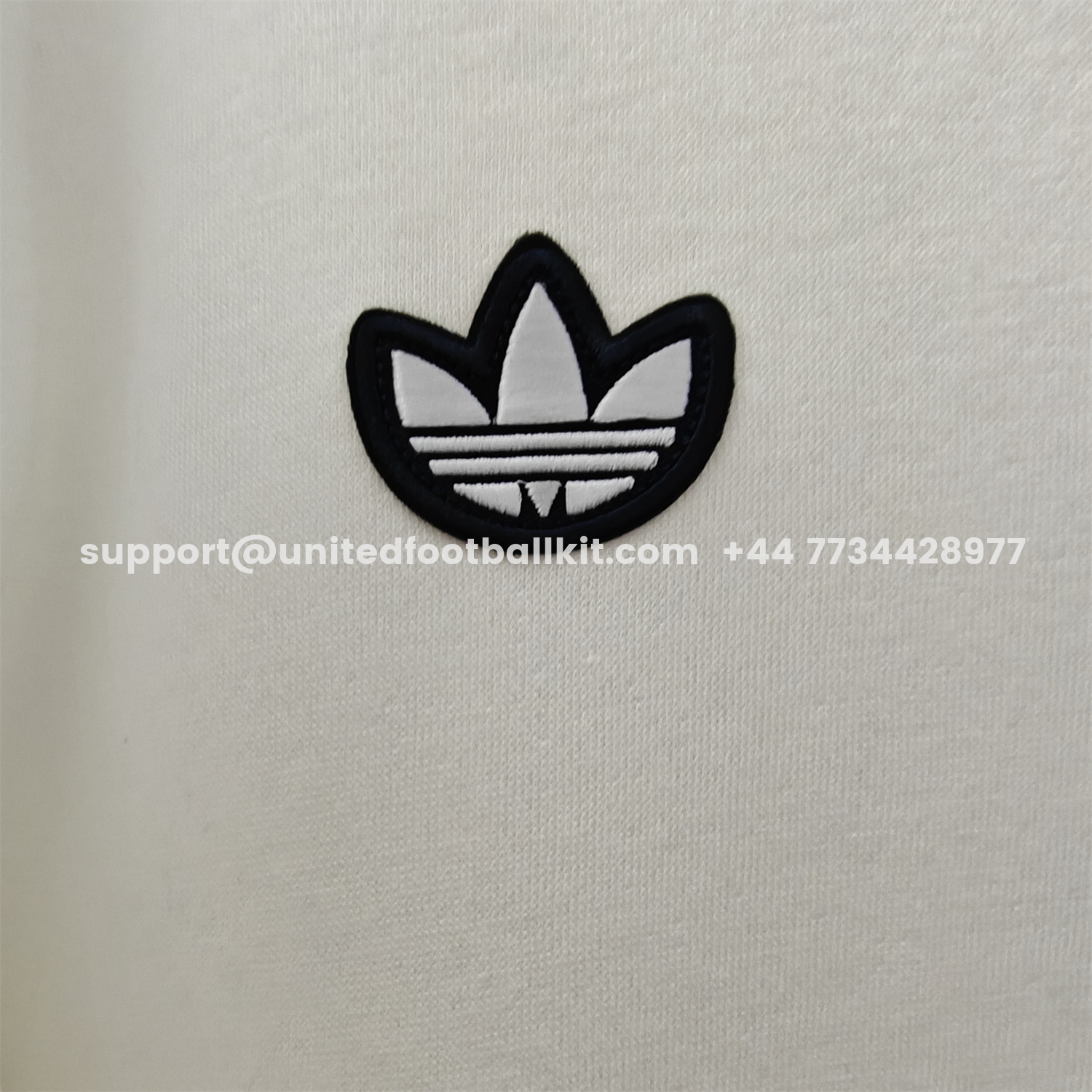 Unitedfootballkit.com | Arsenal 25-26 Originals Terrace Icon Unisex Pullover Hoodie -Customize Name, Number and Patch | Worldwide Shipping