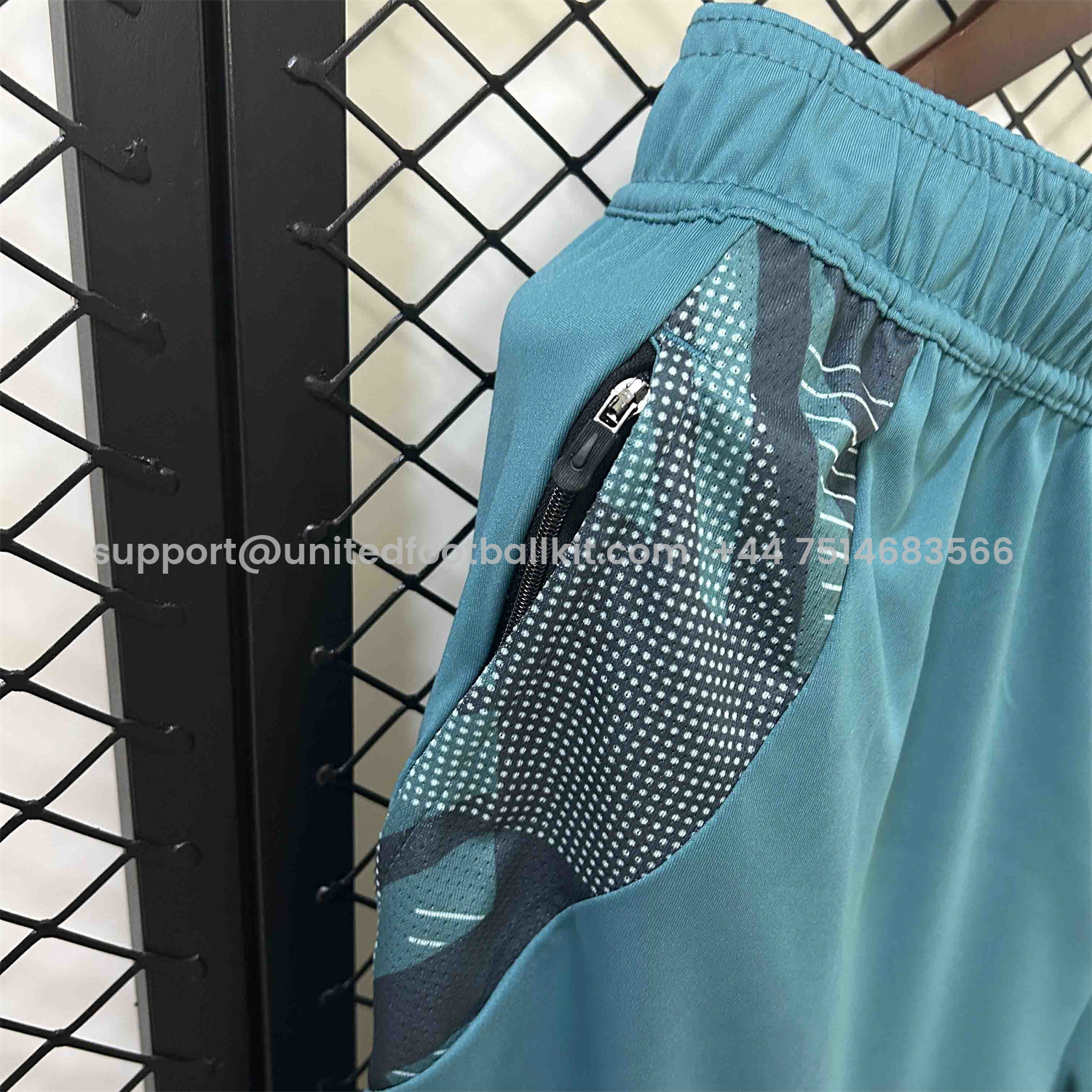 Unitedfootballkit.com | Cruzeiro 25-26 Green Training Shorts - Fans Version -Customize Name, Number and Patch | Worldwide Shipping