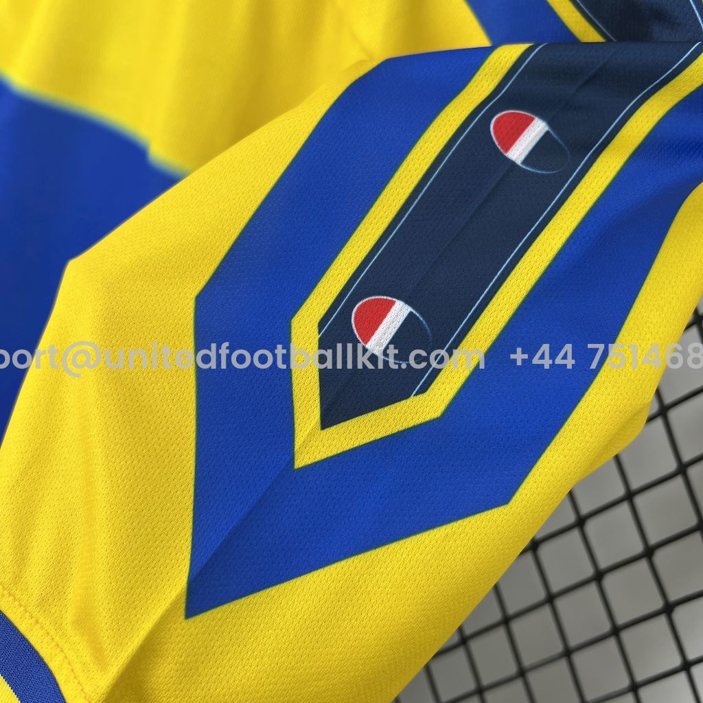 Unitedfootballkit.com | Retro Parma 1999-00 Home Jersey - Fans Version -Customize Name, Number and Patch | Worldwide Shipping