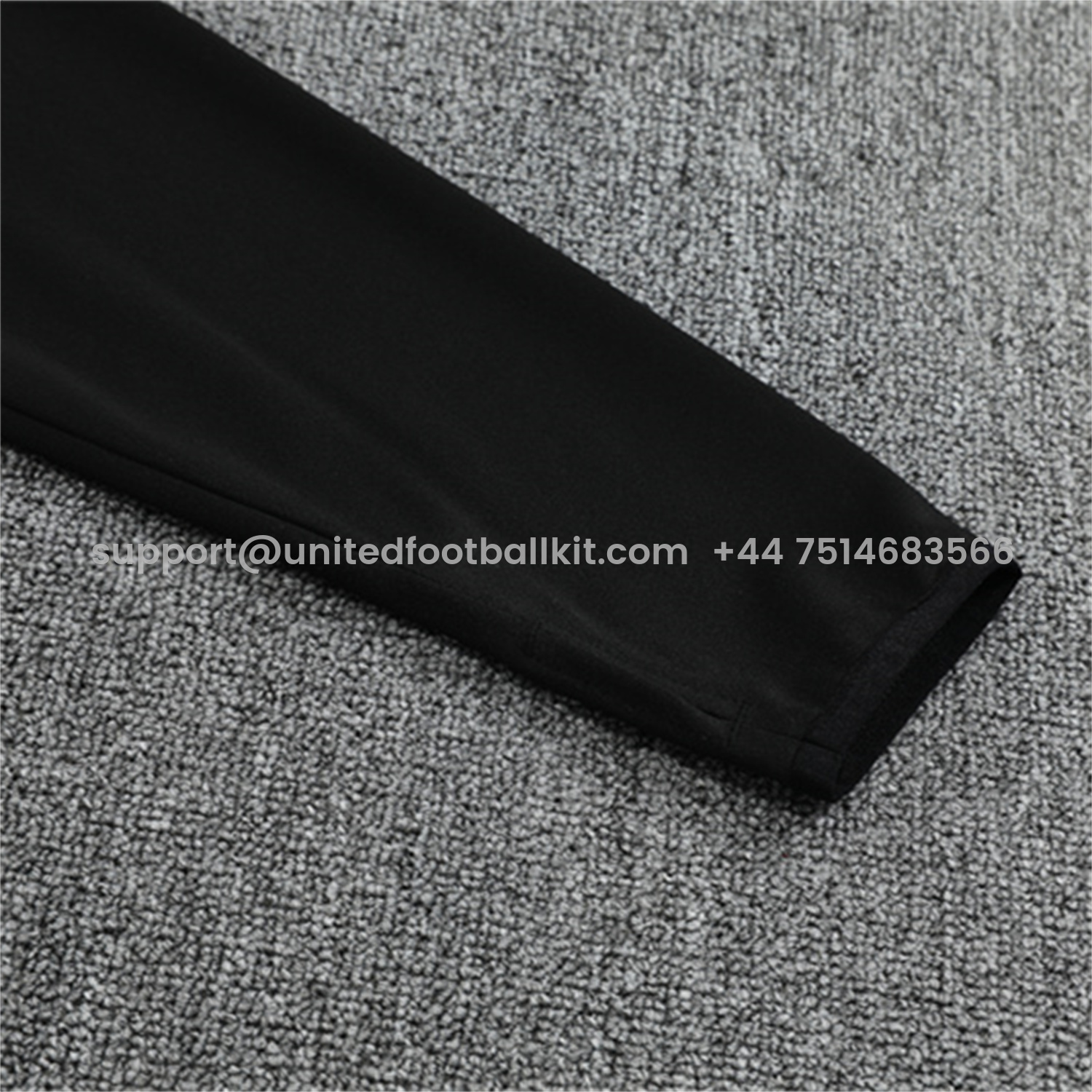 Unitedfootballkit.com | Real Madrid 25-26 Long Sleeves Training Set - Black Top & Black Pants -Customize Name, Number and Patch | Worldwide Shipping